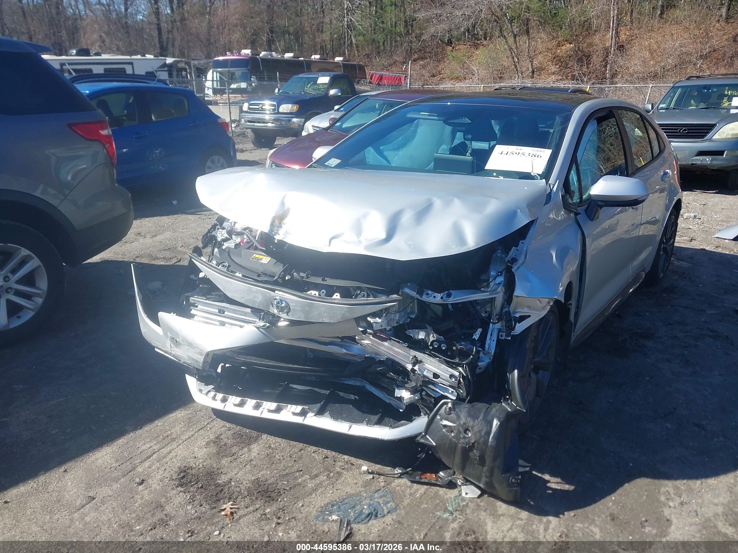 TOYOTA COROLLA image 2