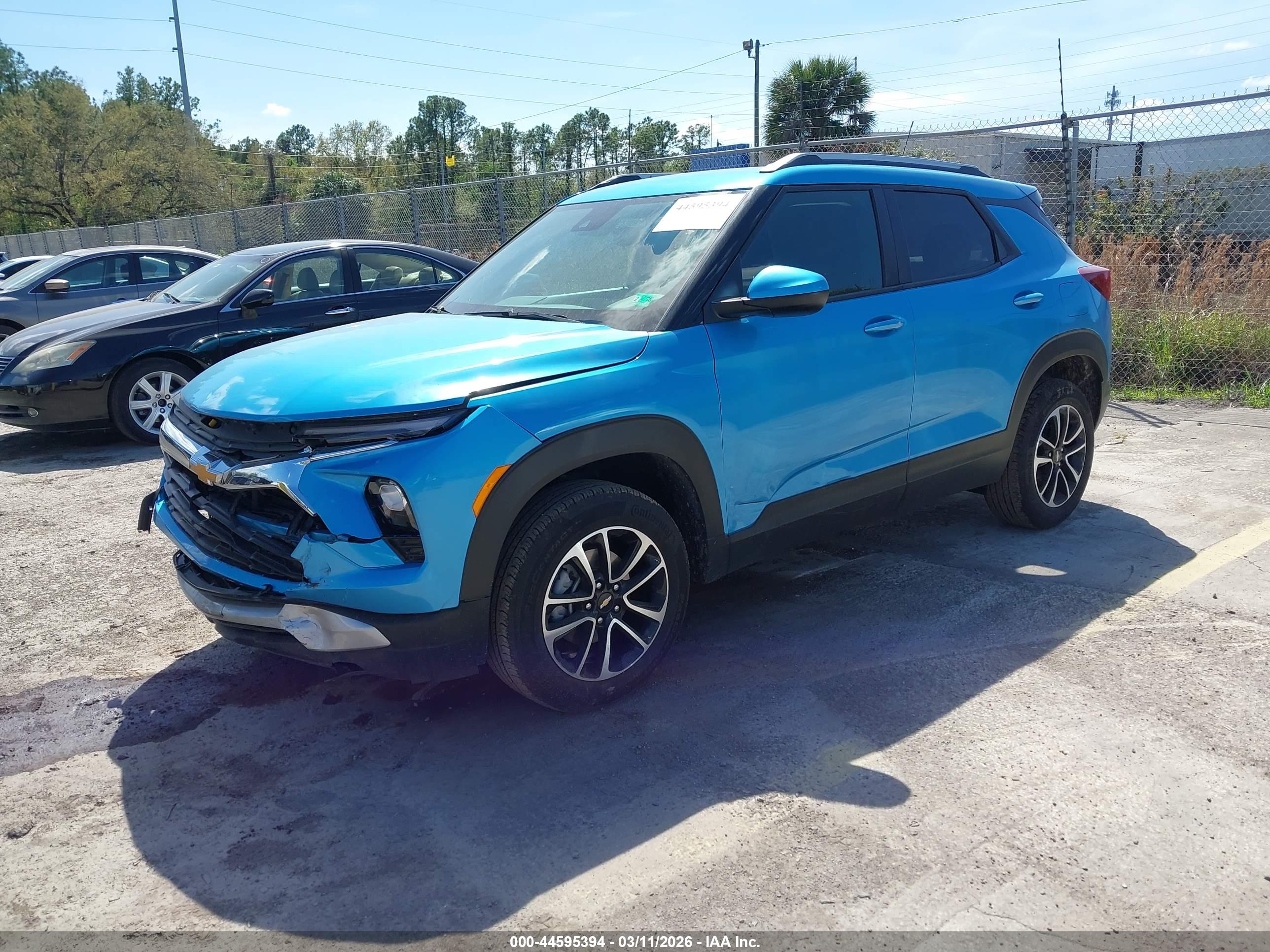 CHEVROLET TRAILBLAZER image 2