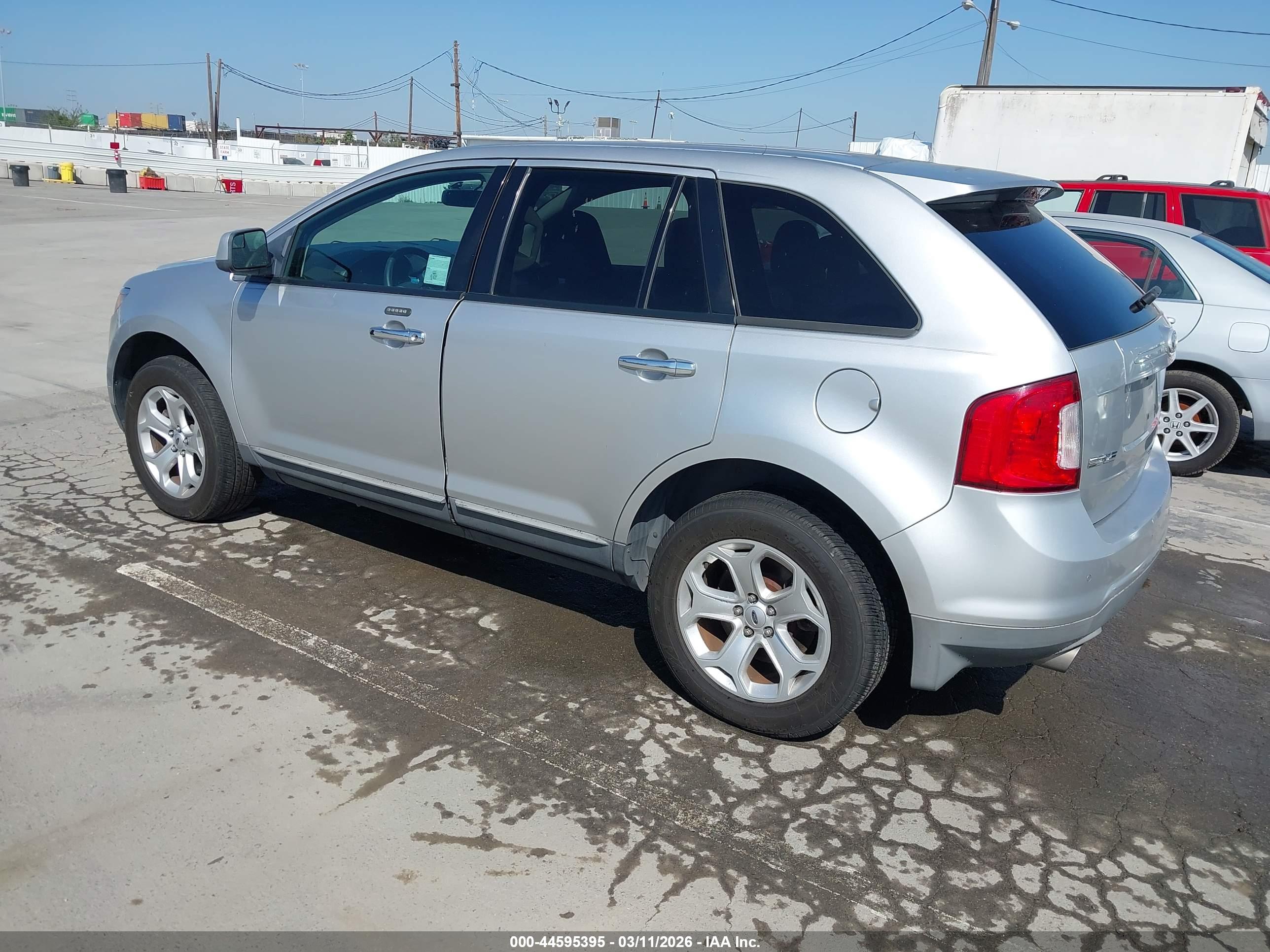 FORD EDGE image 3