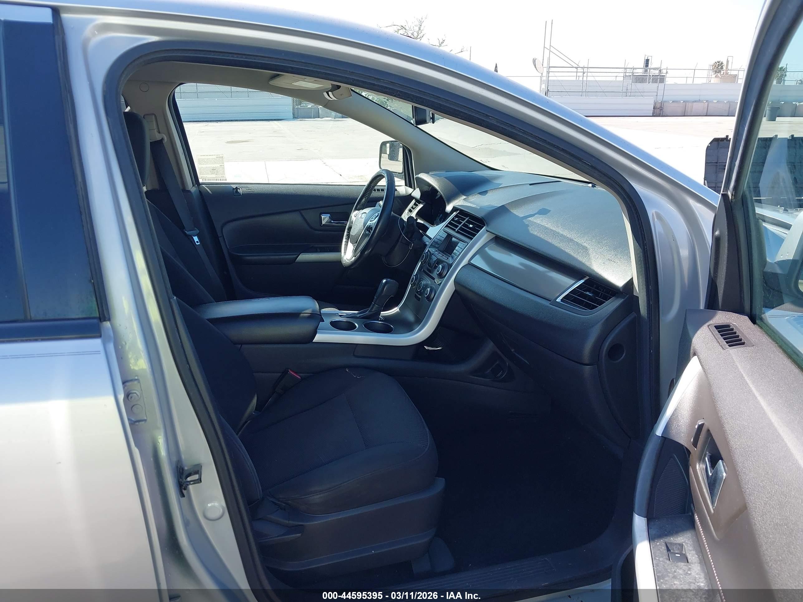 FORD EDGE image 5