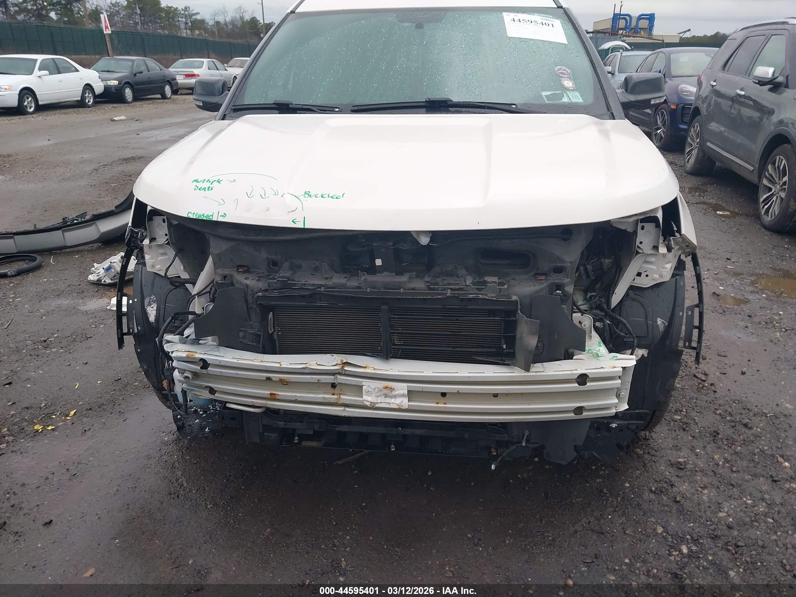 FORD EXPLORER image 6
