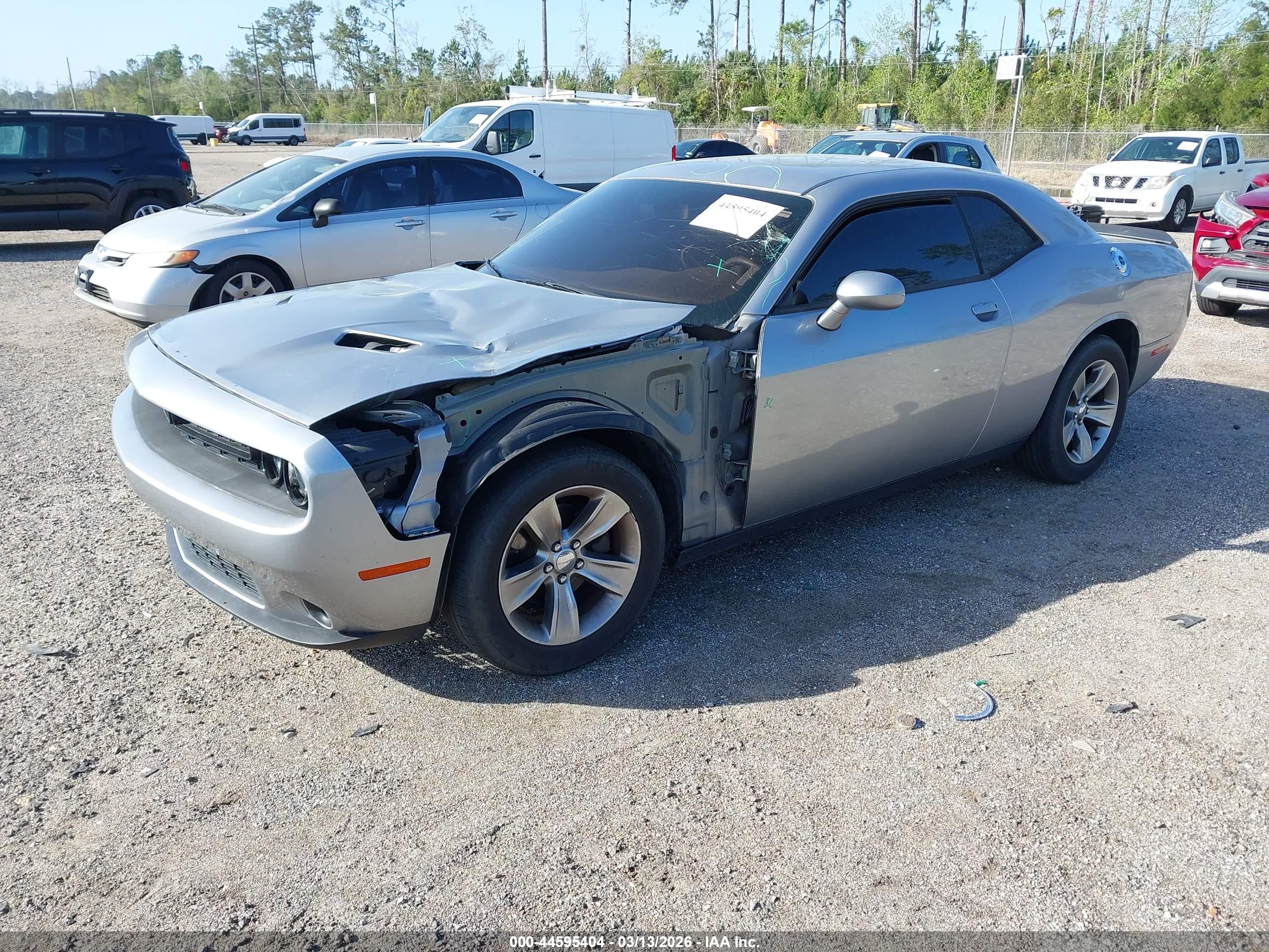 DODGE CHALLENGER image 2