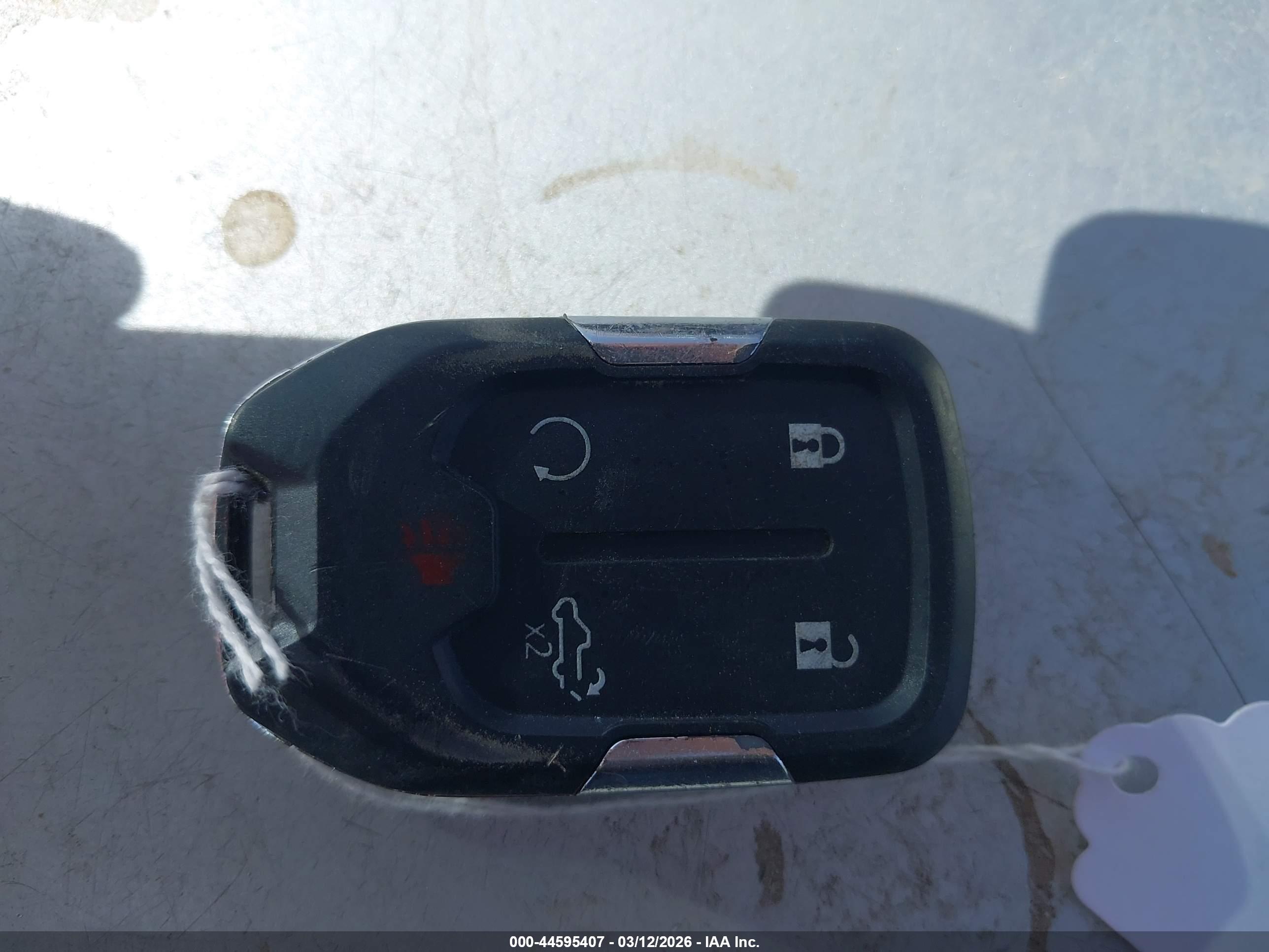 GMC SIERRA image 11
