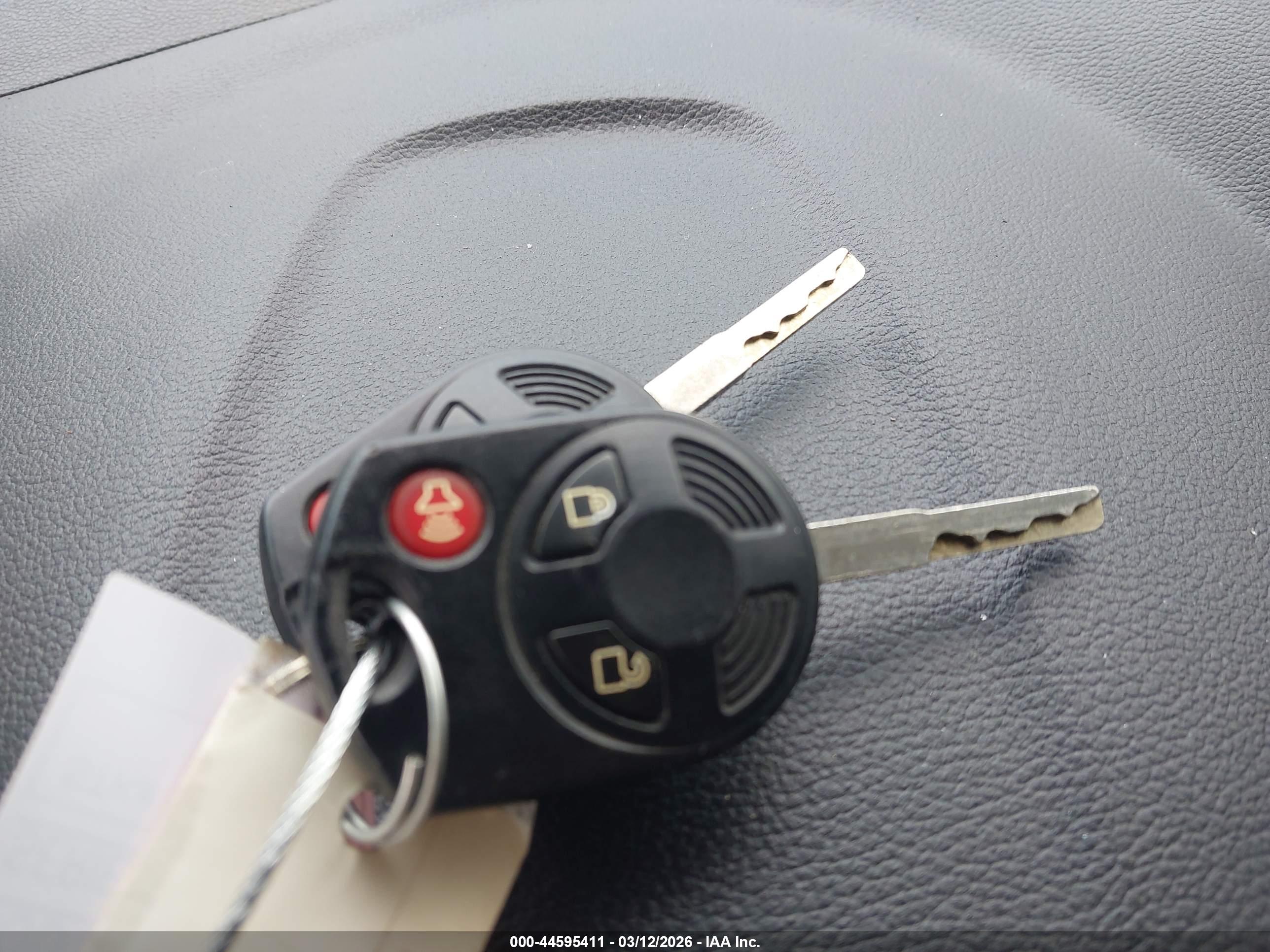 FORD ESCAPE image 11