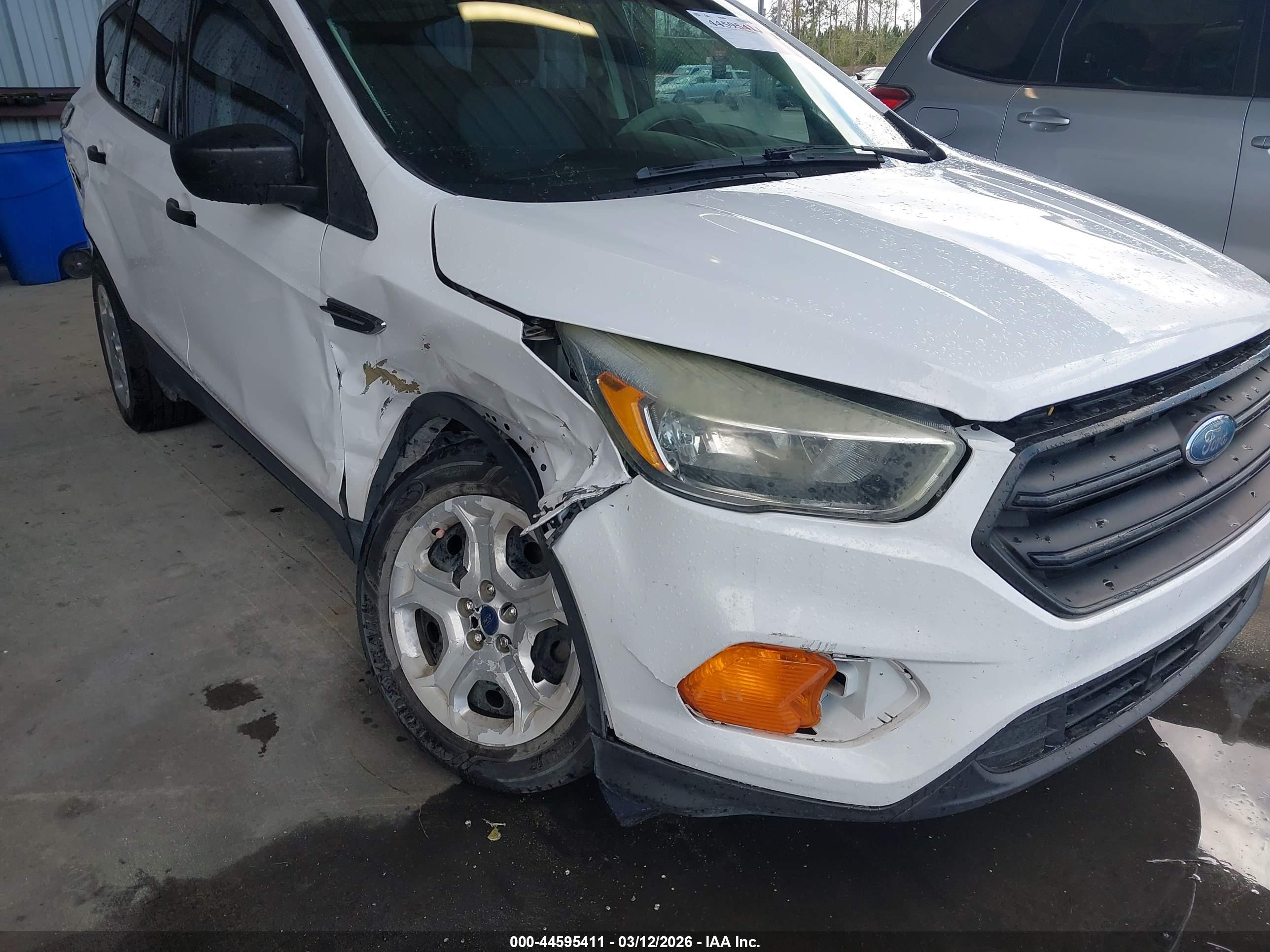 FORD ESCAPE image 6