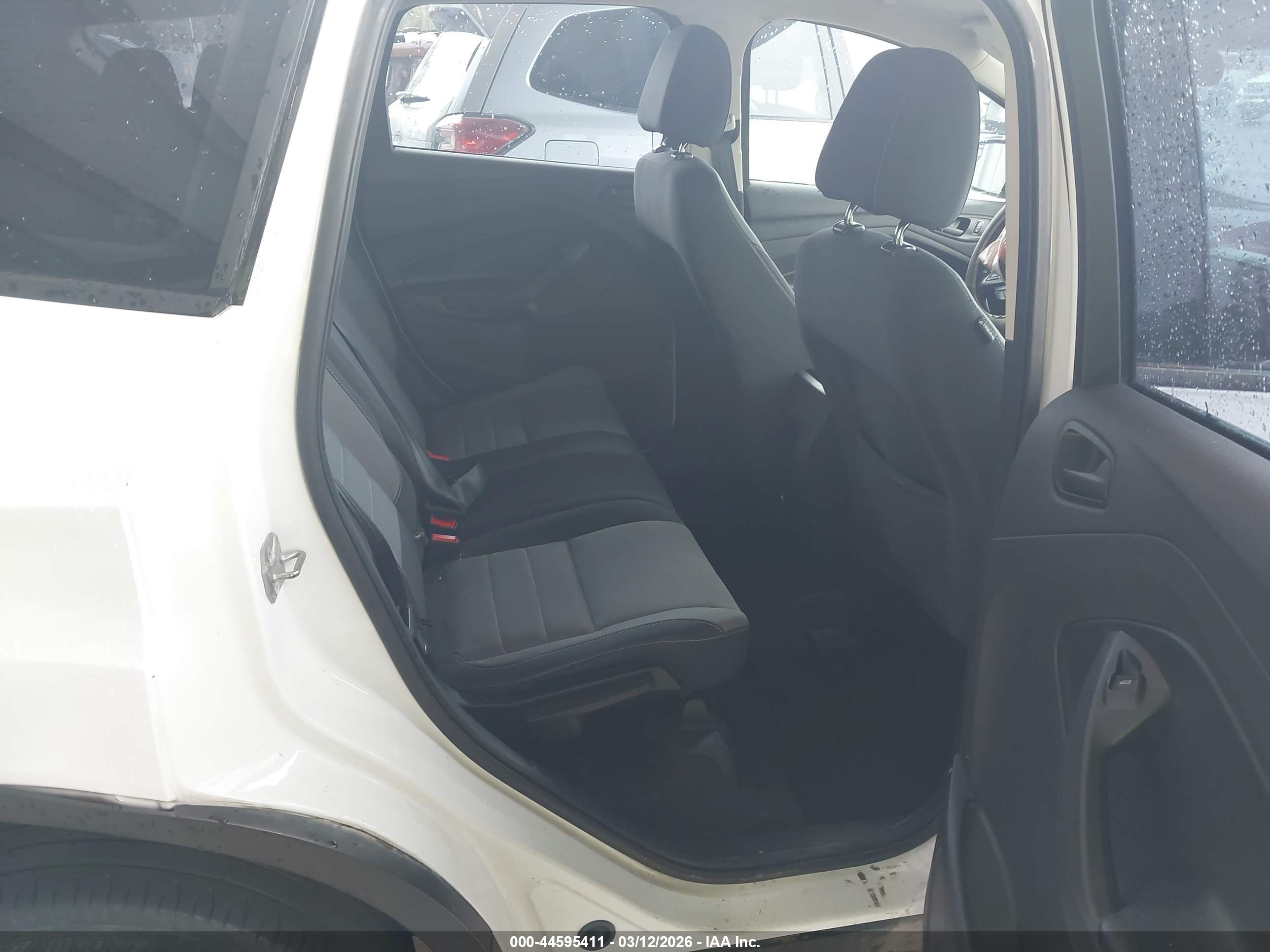 FORD ESCAPE image 8