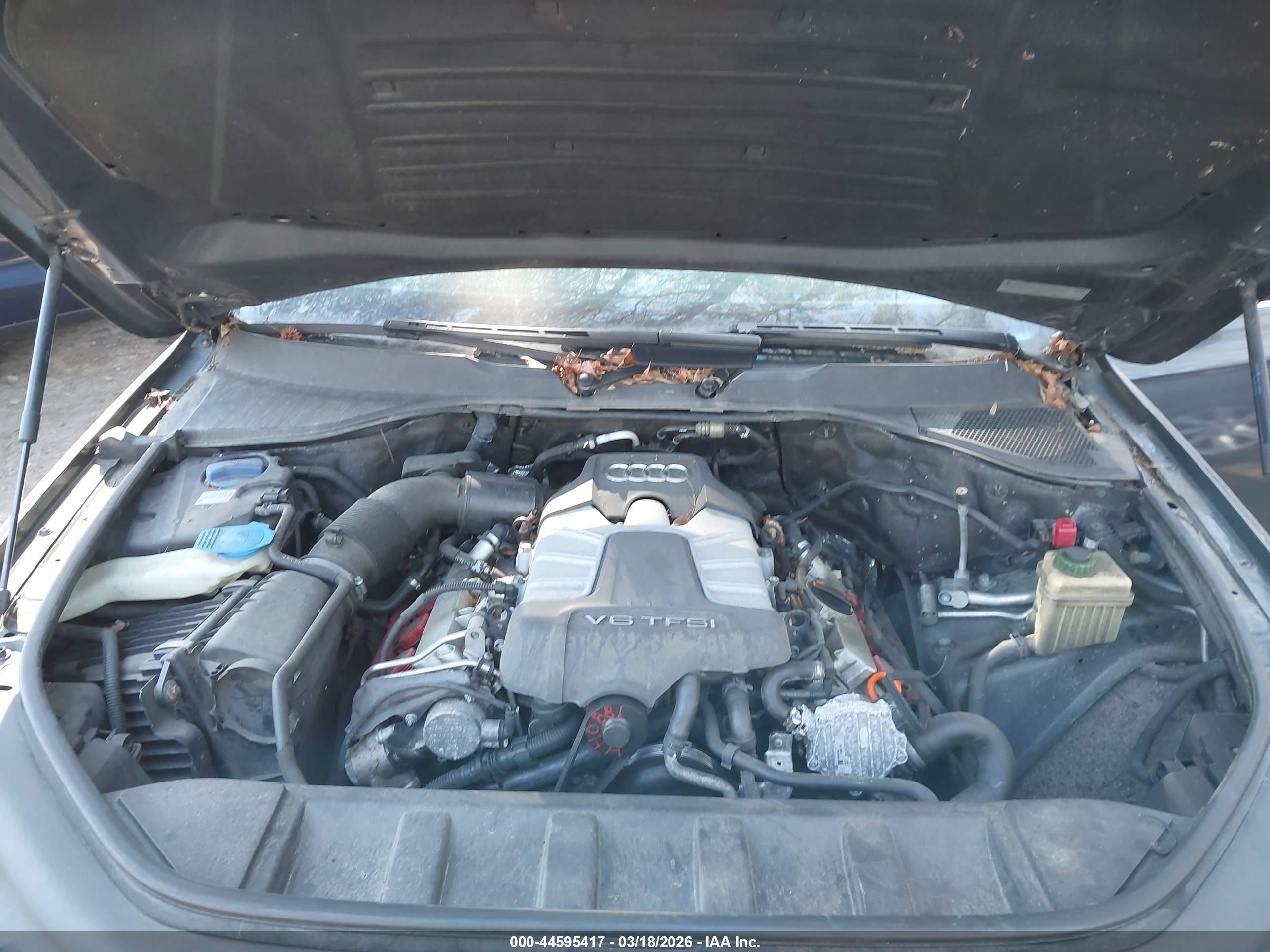 AUDI Q7 image 10