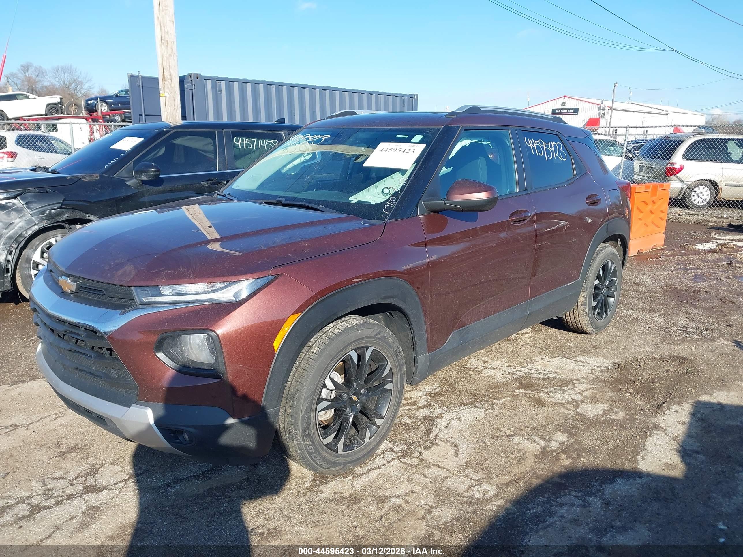 CHEVROLET TRAILBLAZER image 2