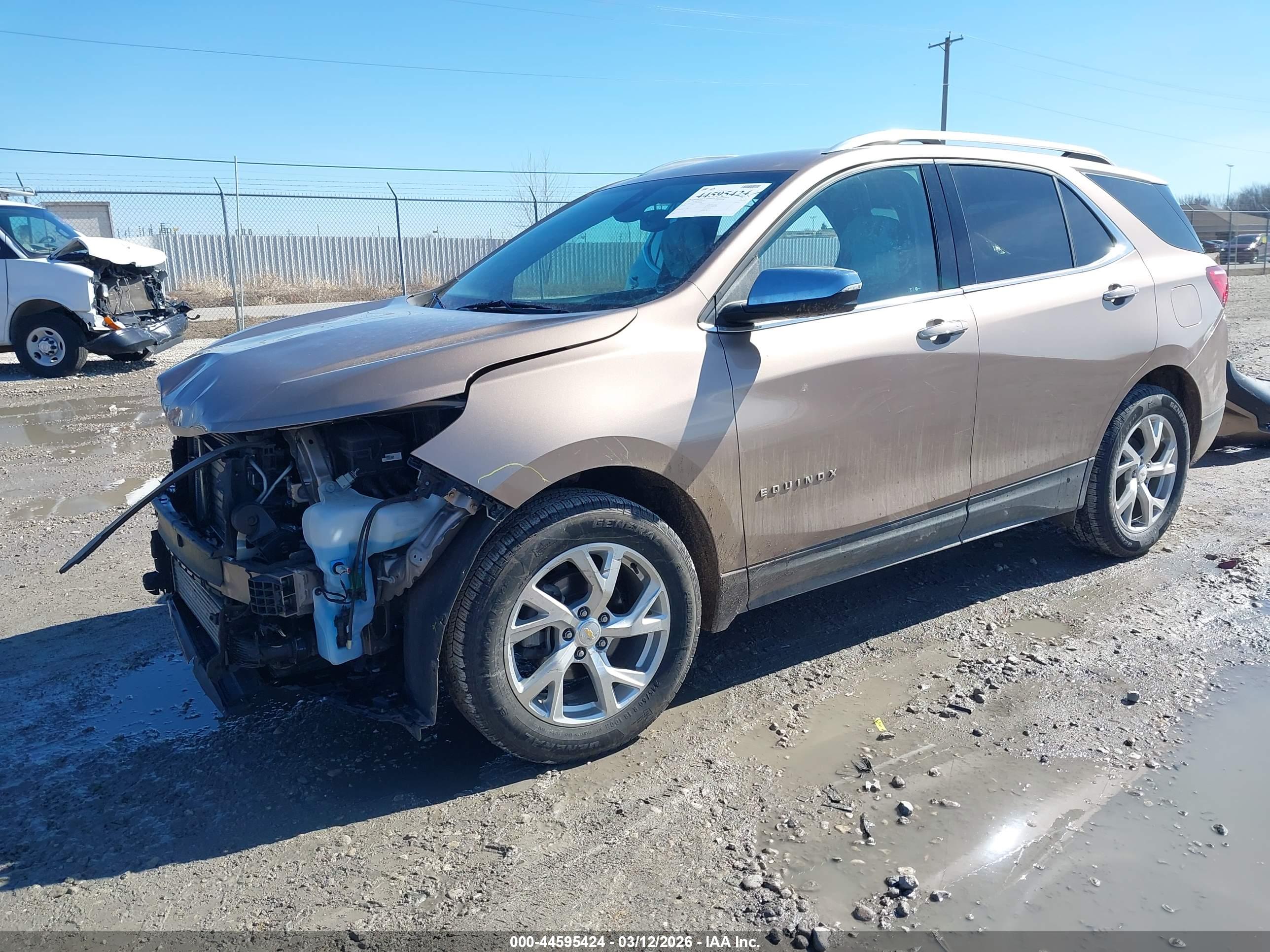 CHEVROLET EQUINOX image 2