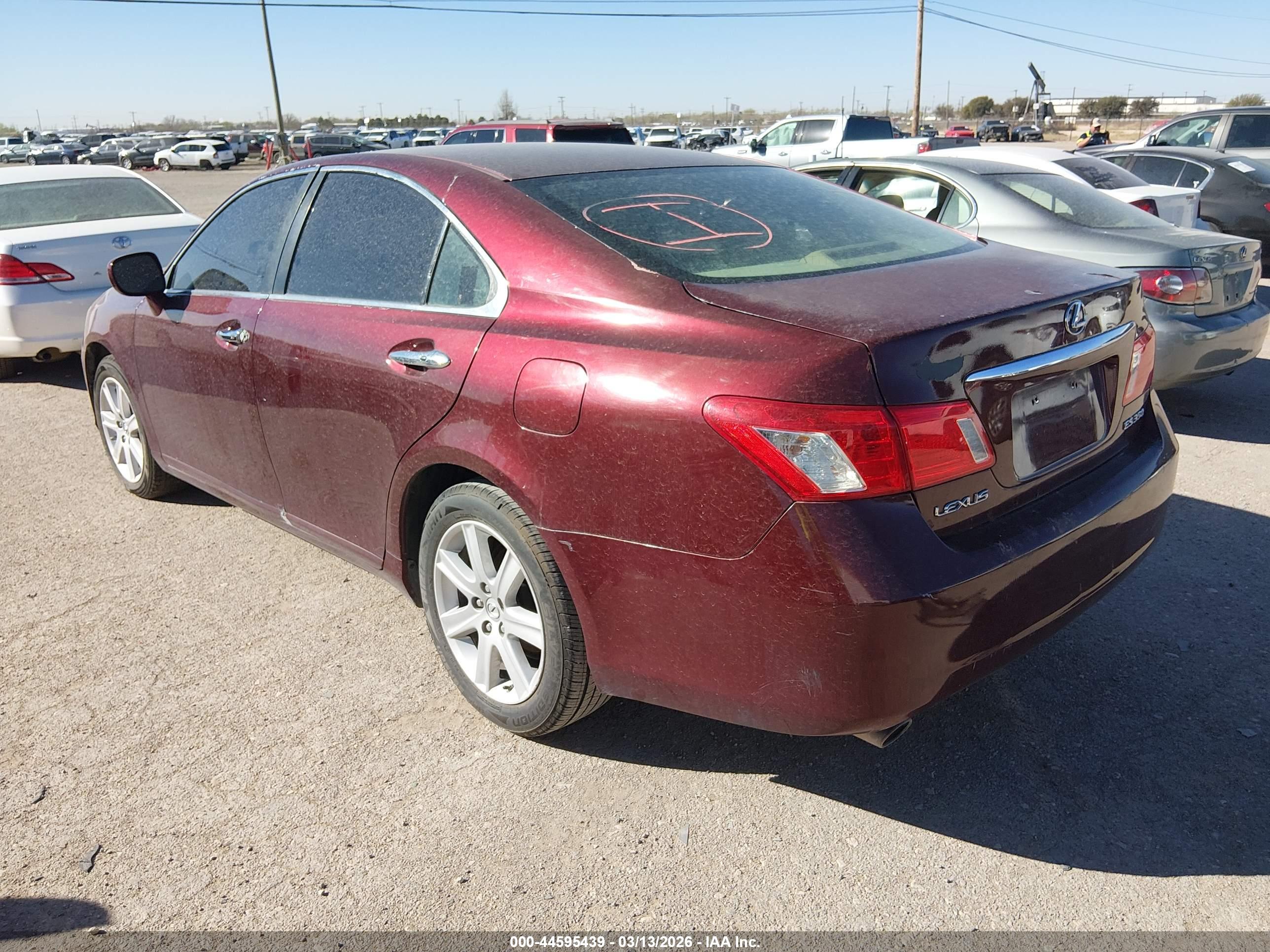LEXUS ES image 3