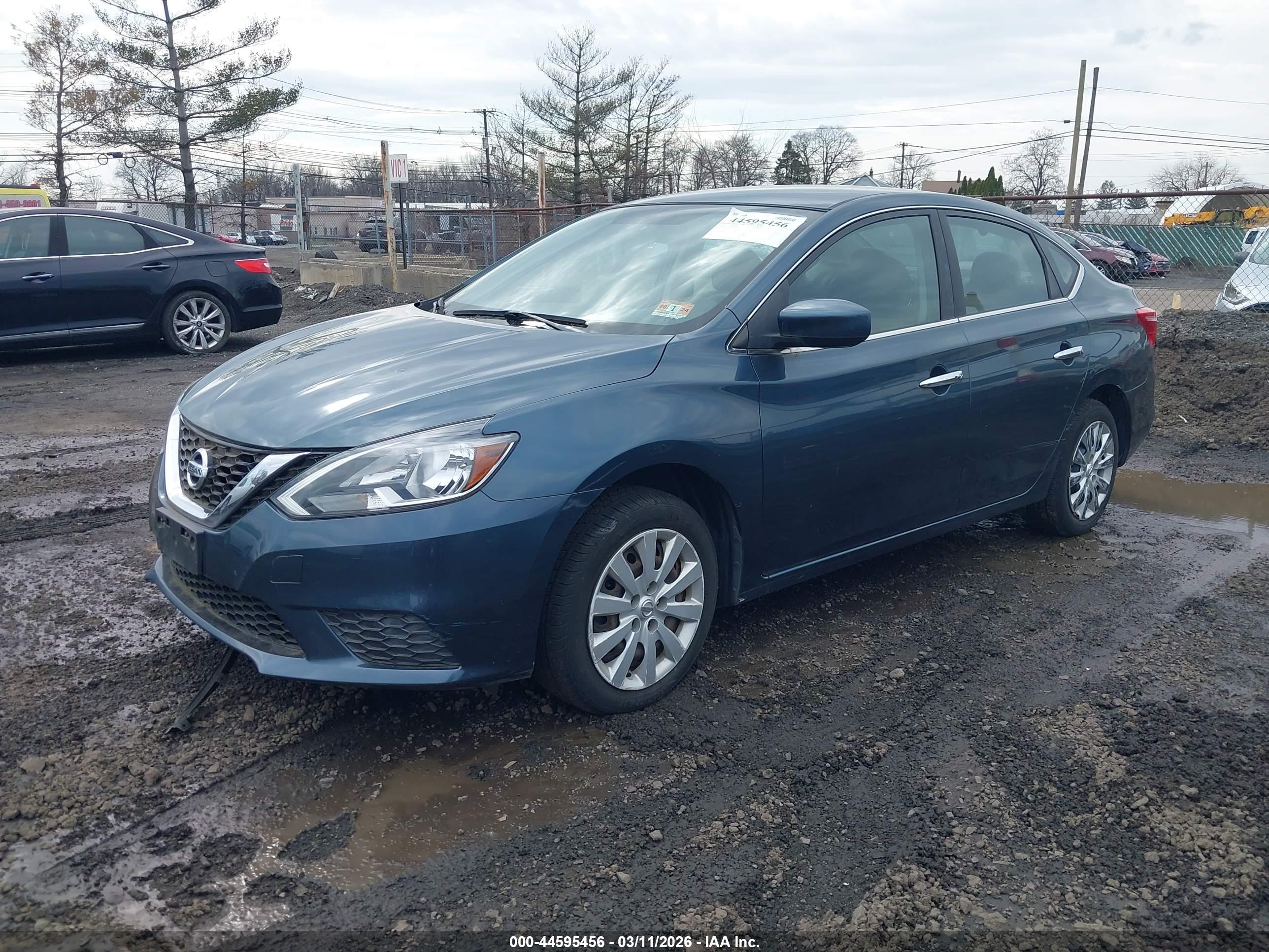 NISSAN SENTRA image 2