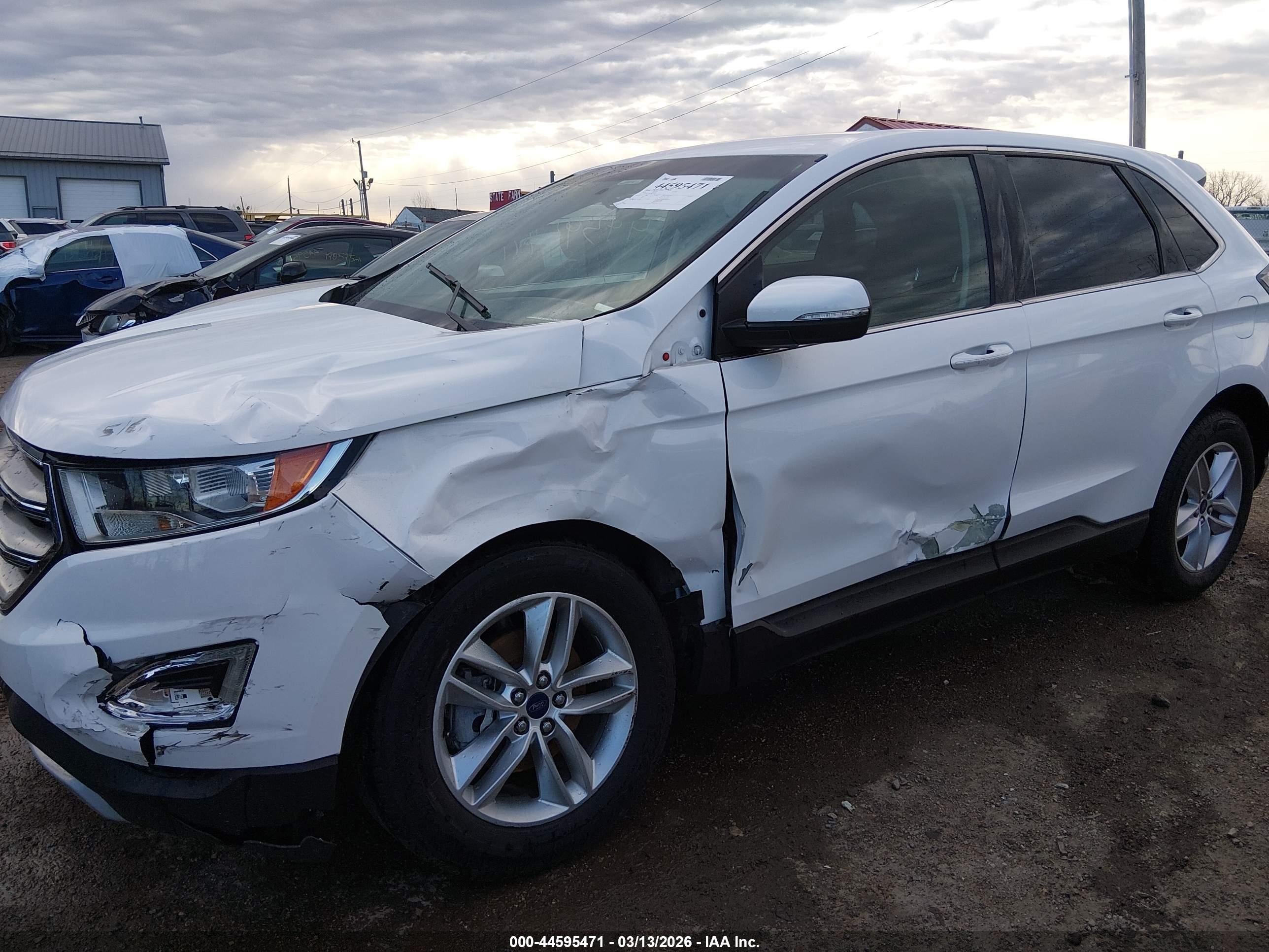 FORD EDGE image 6