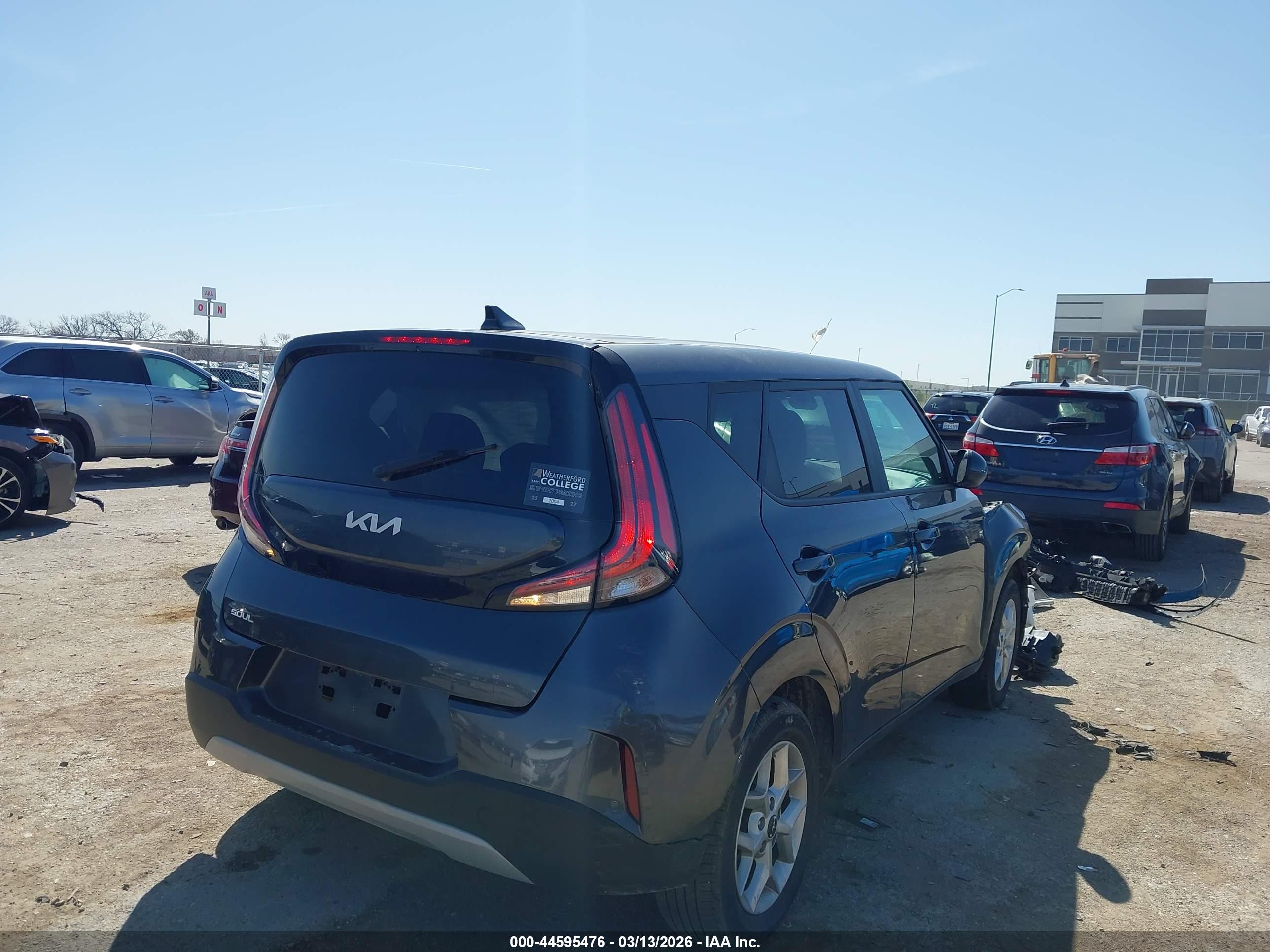 KIA SOUL image 4