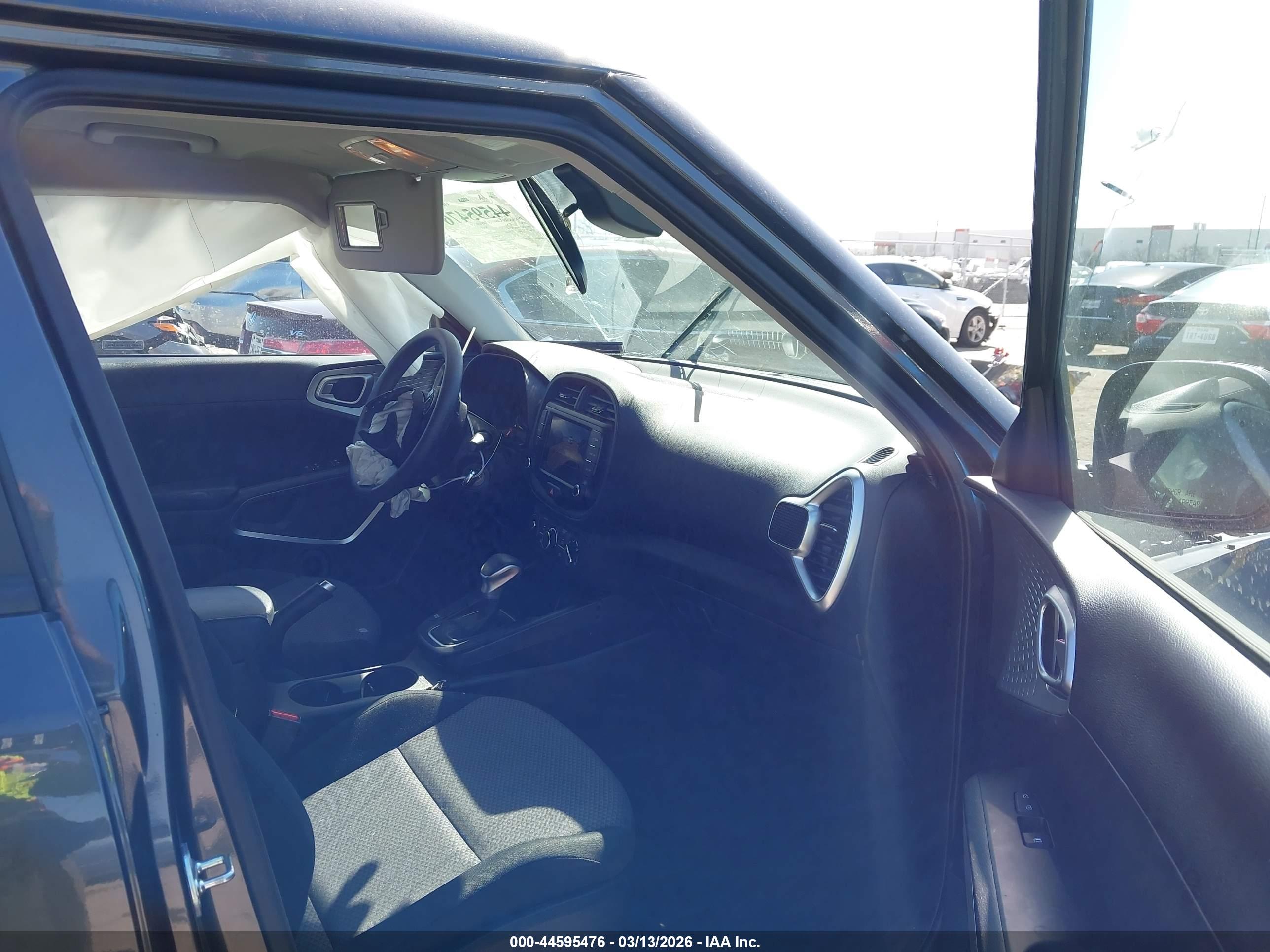 KIA SOUL image 5