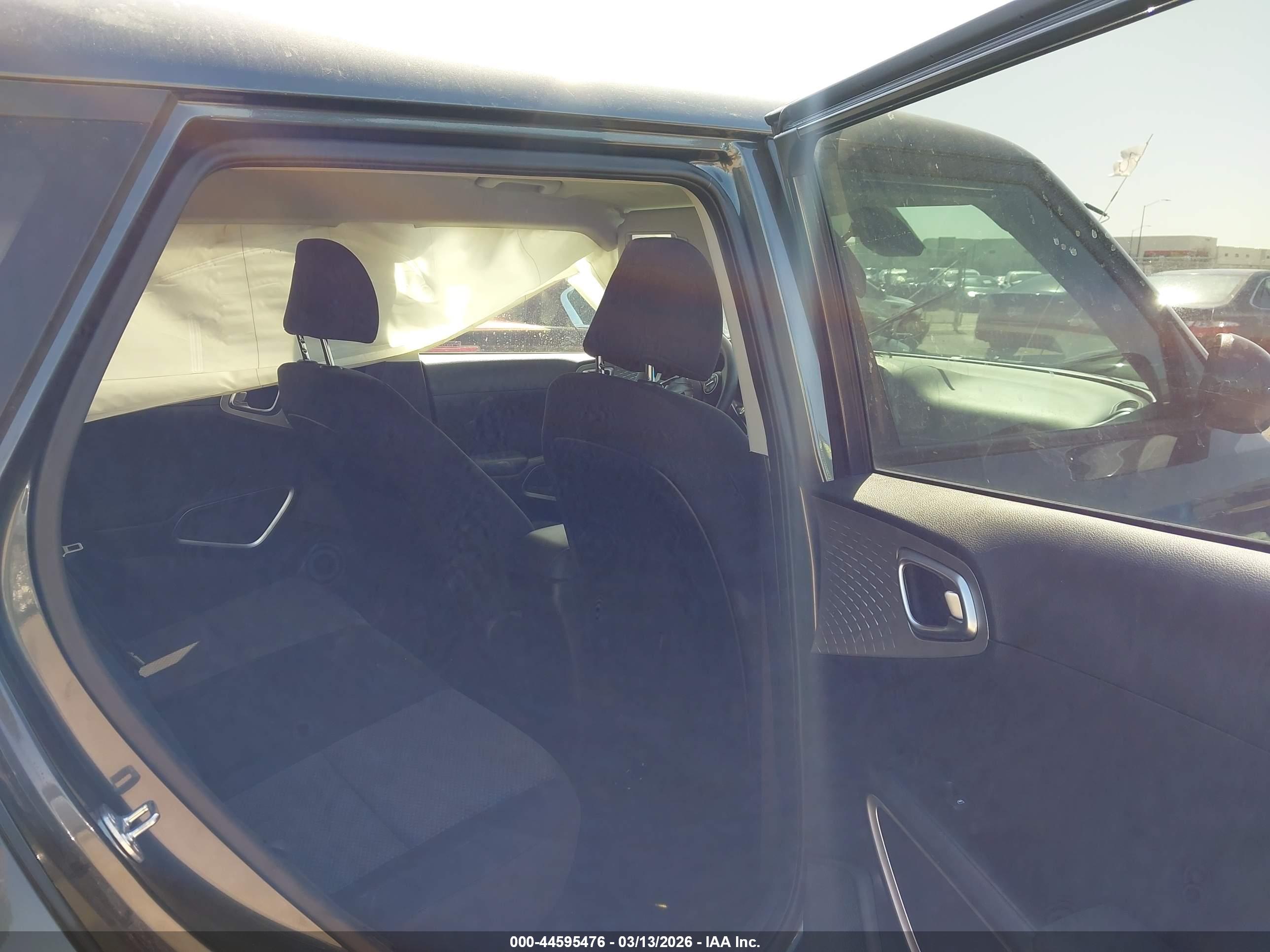 KIA SOUL image 8