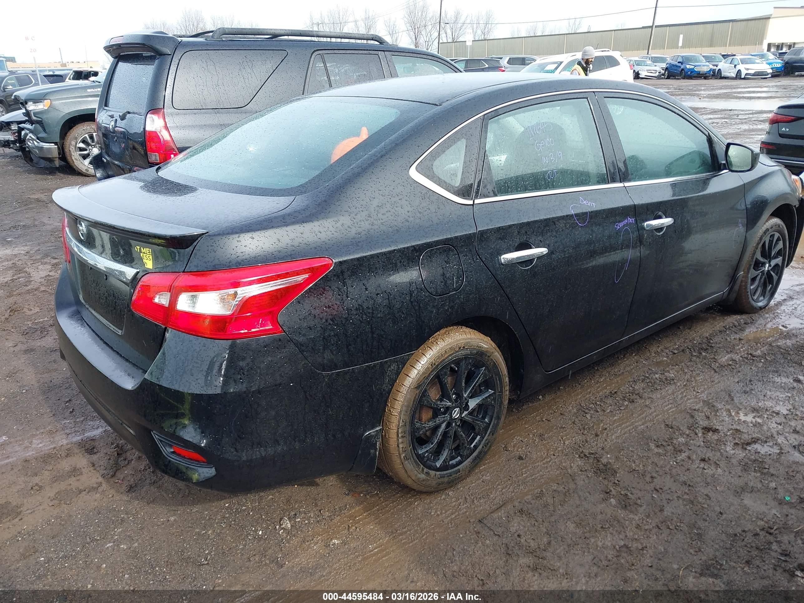 NISSAN SENTRA image 4