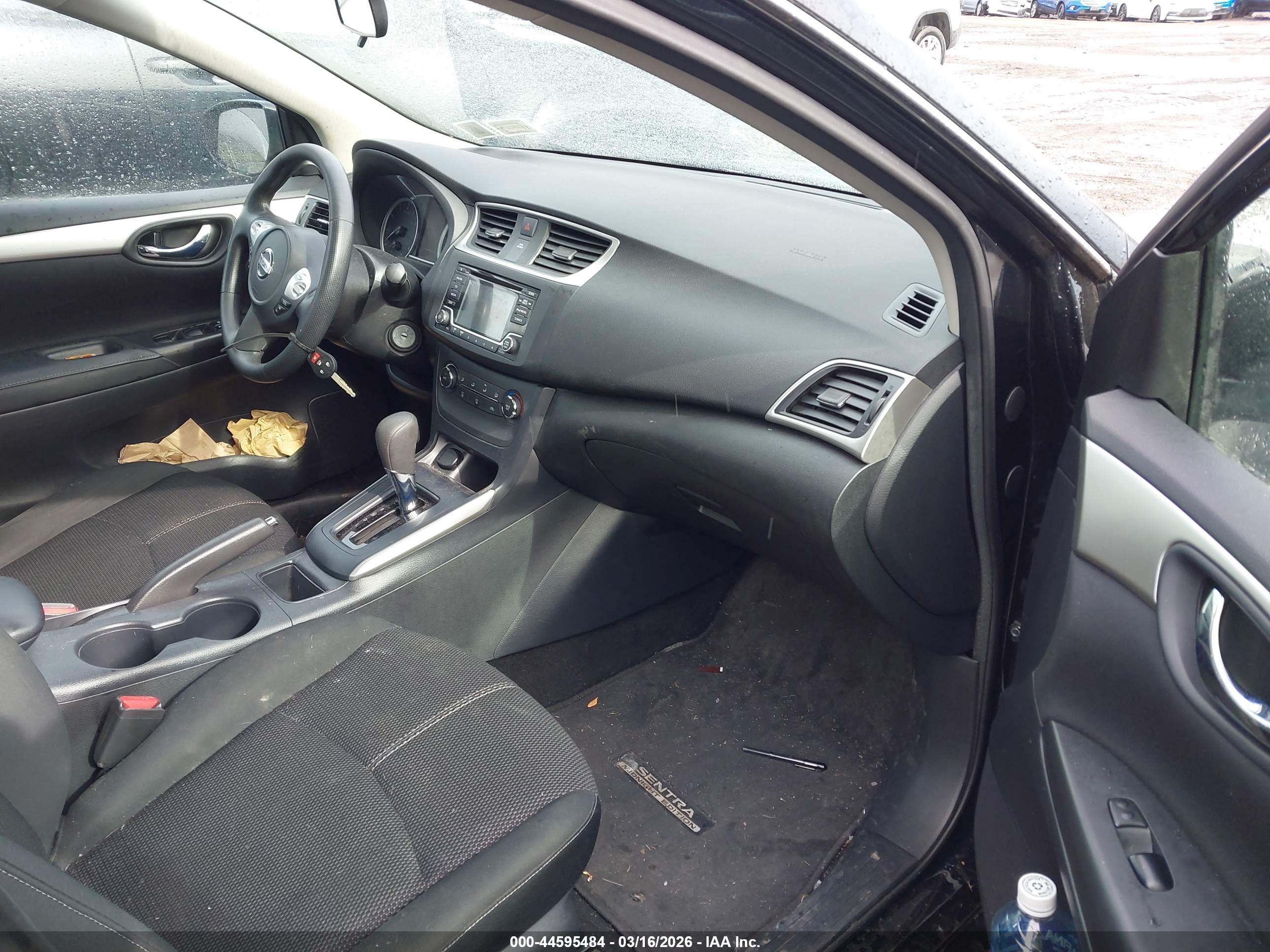 NISSAN SENTRA image 5