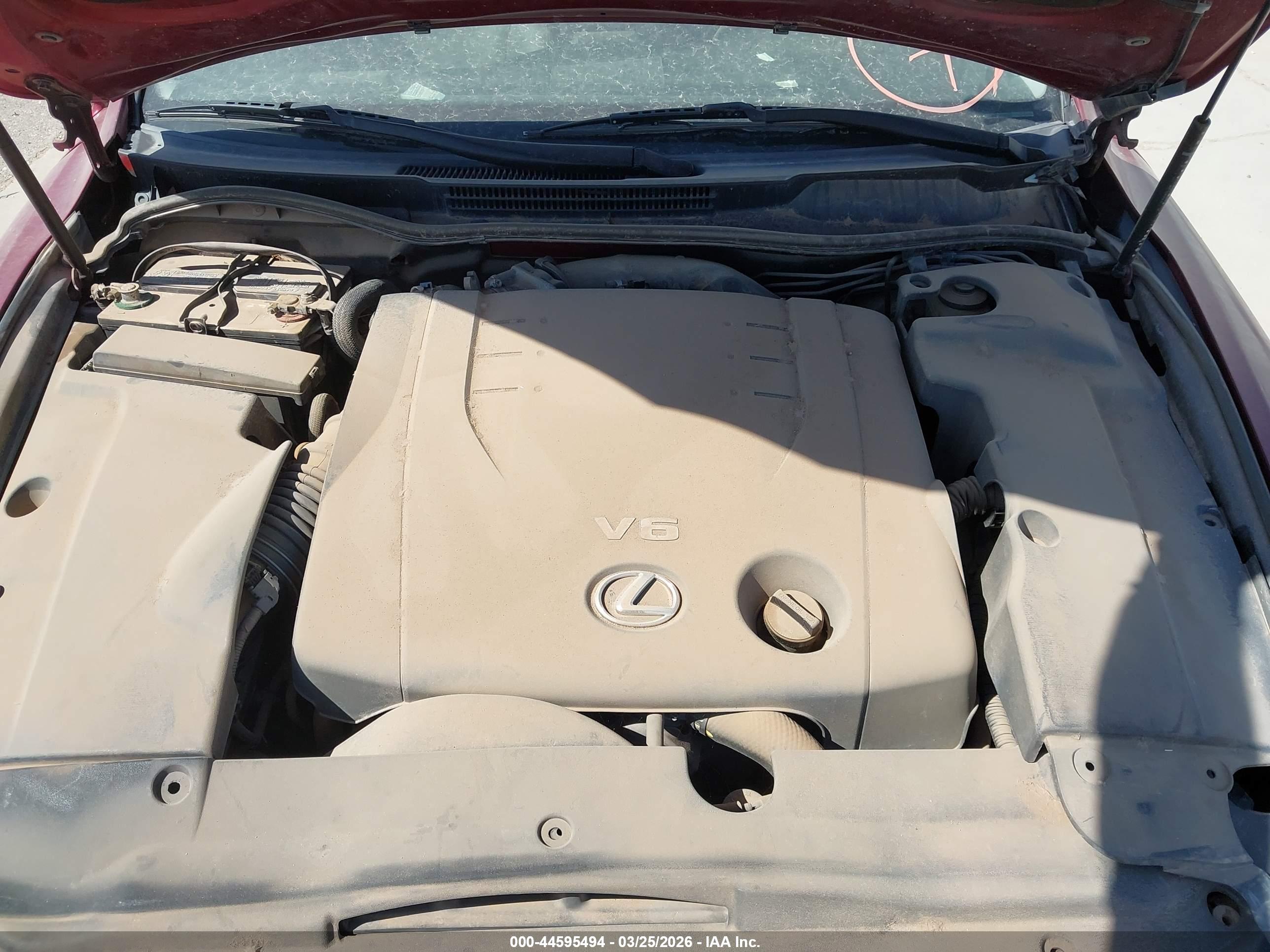 LEXUS IS image 10