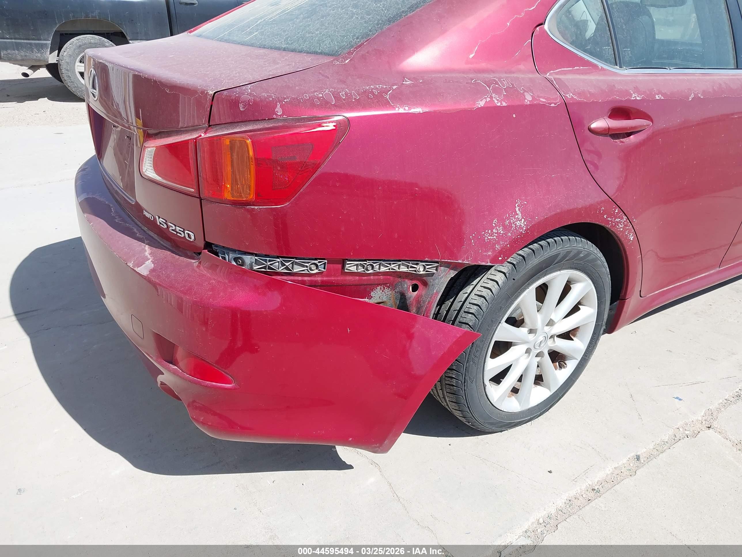 LEXUS IS image 6