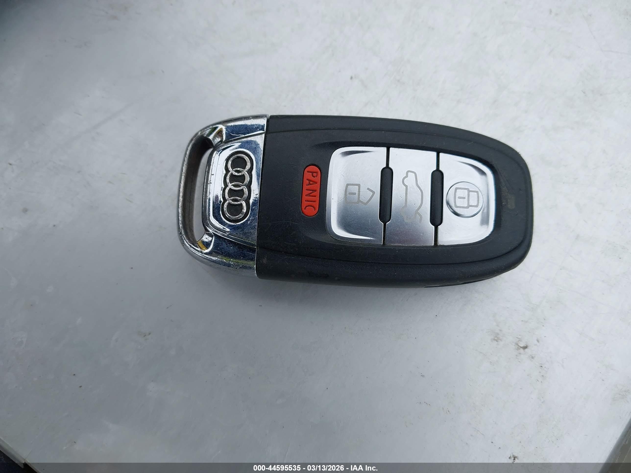 AUDI A4 image 11