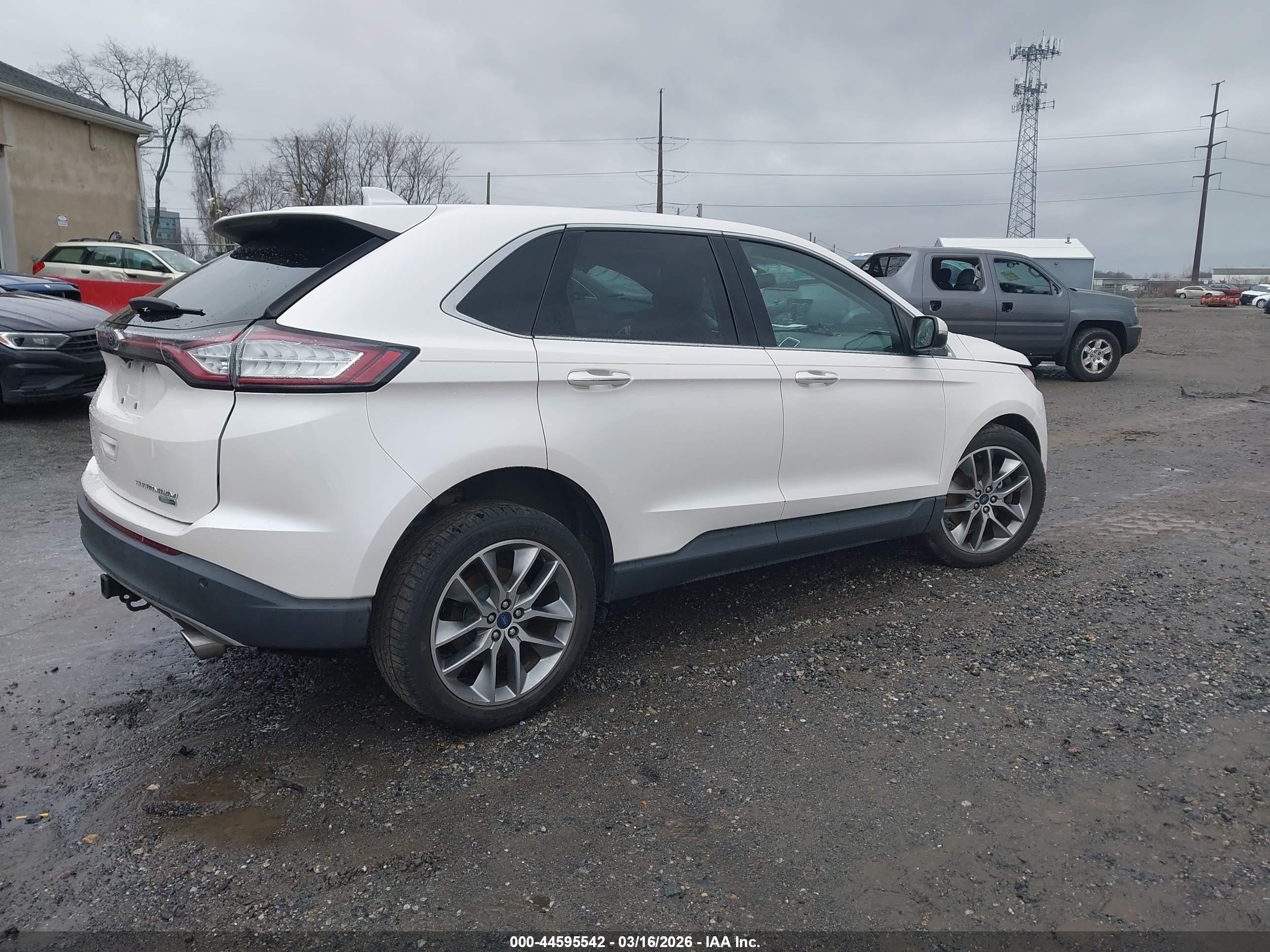 FORD EDGE image 4