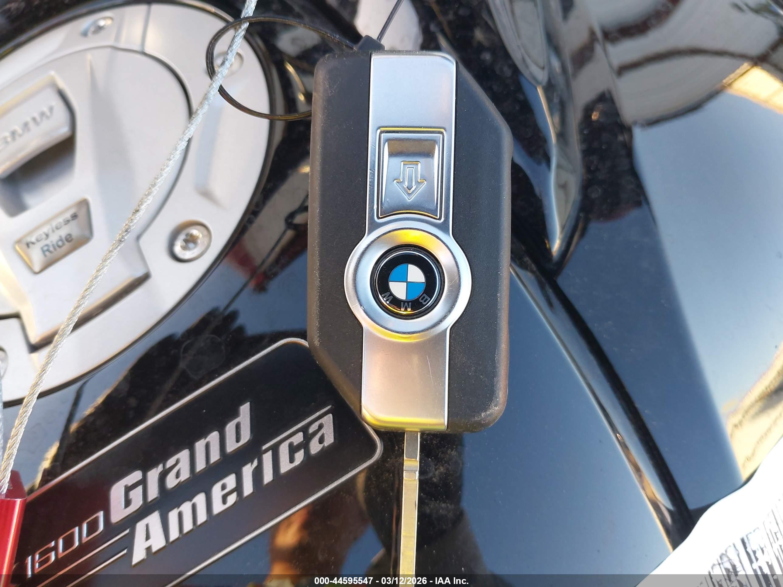 BMW K1600 image 11