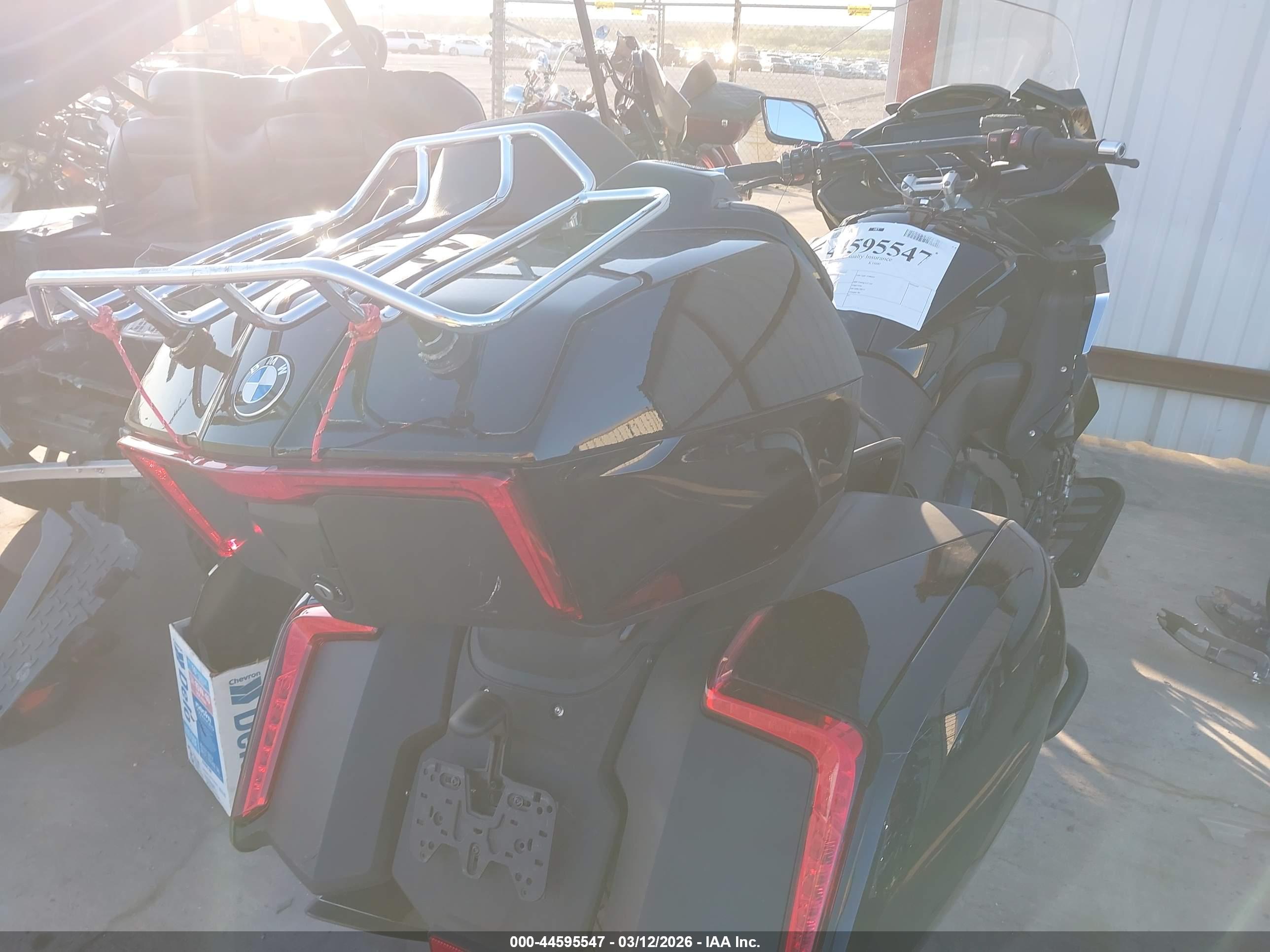 BMW K1600 image 4