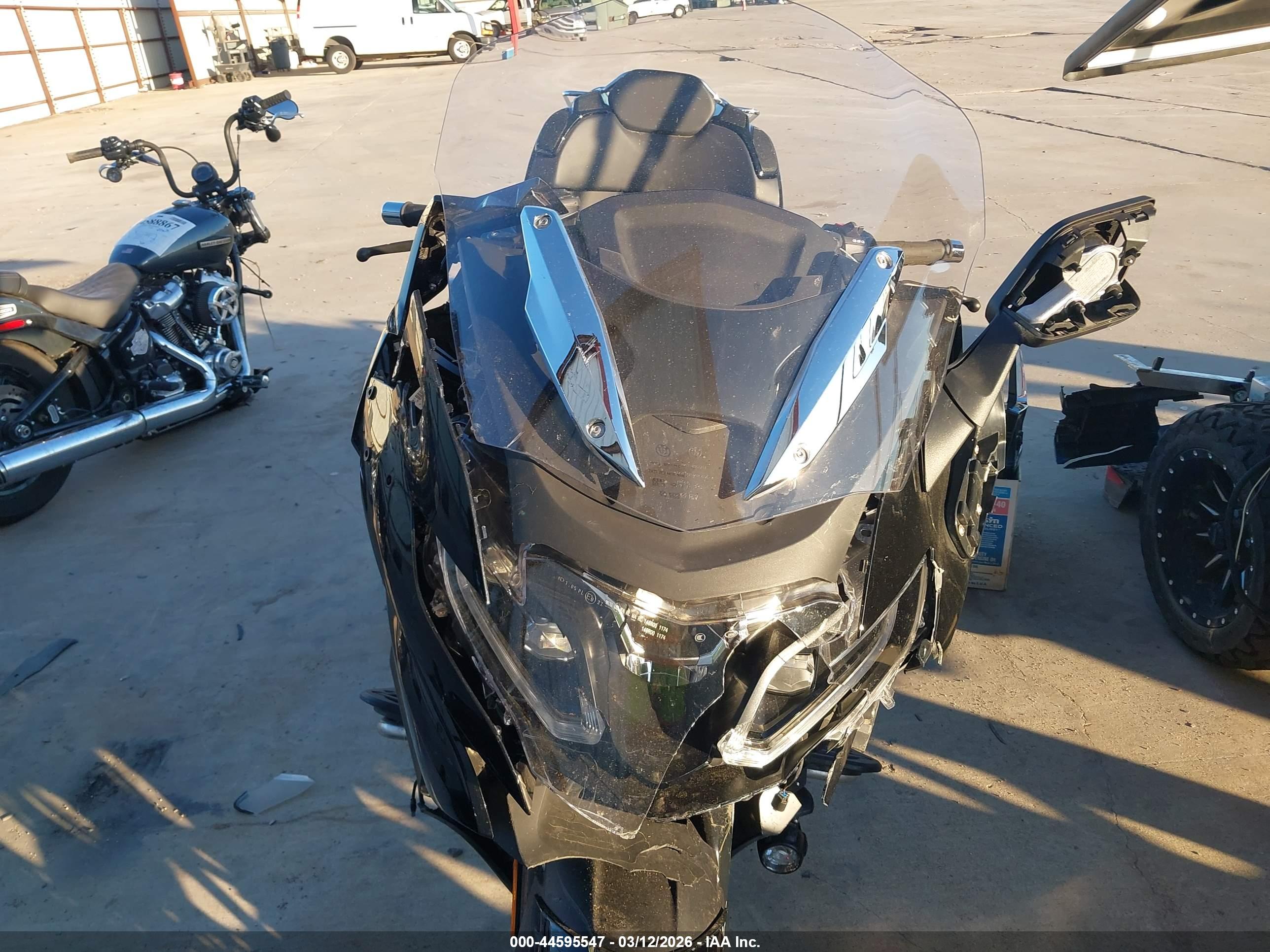 BMW K1600 image 5