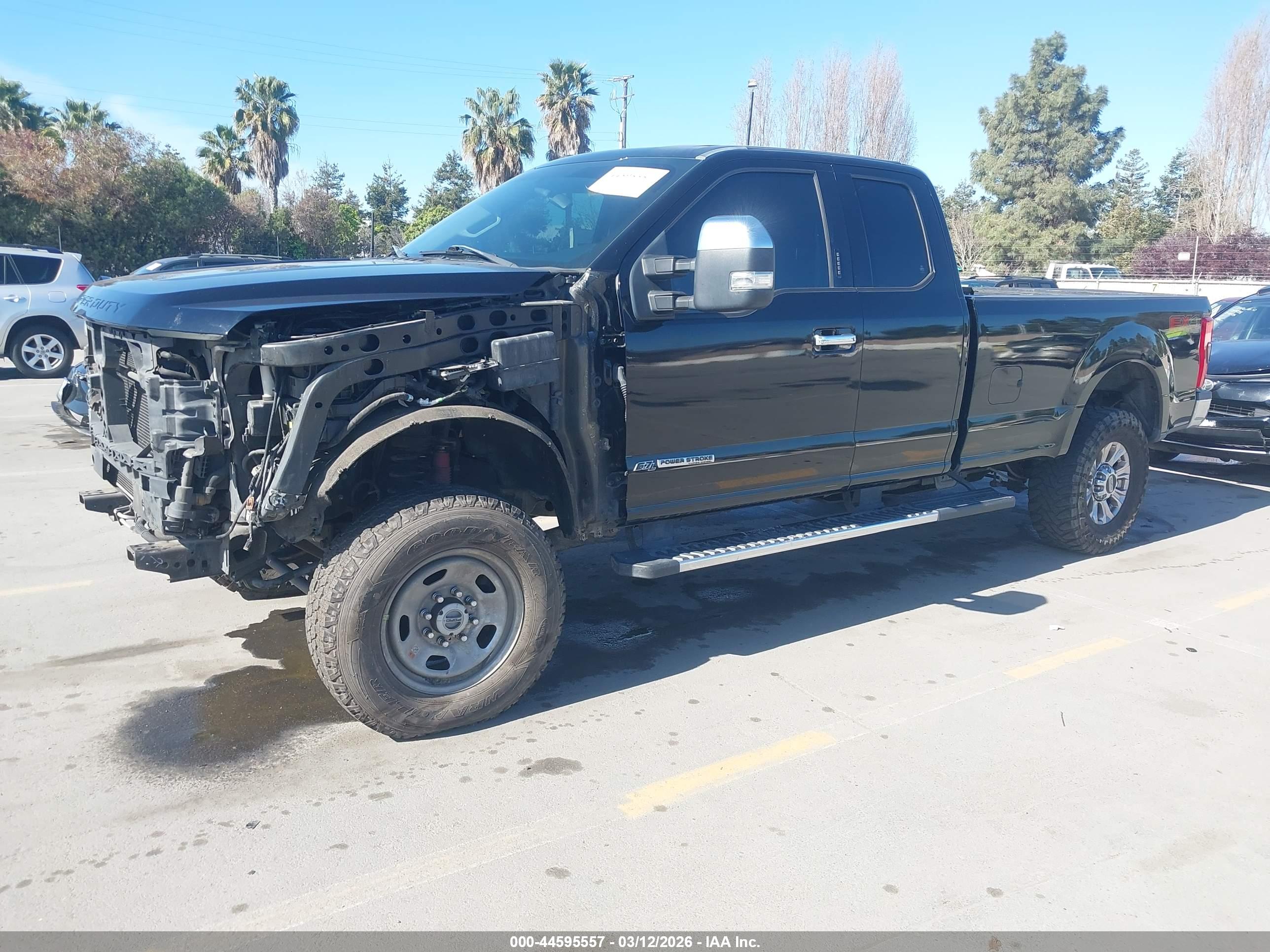 FORD F-250 image 2