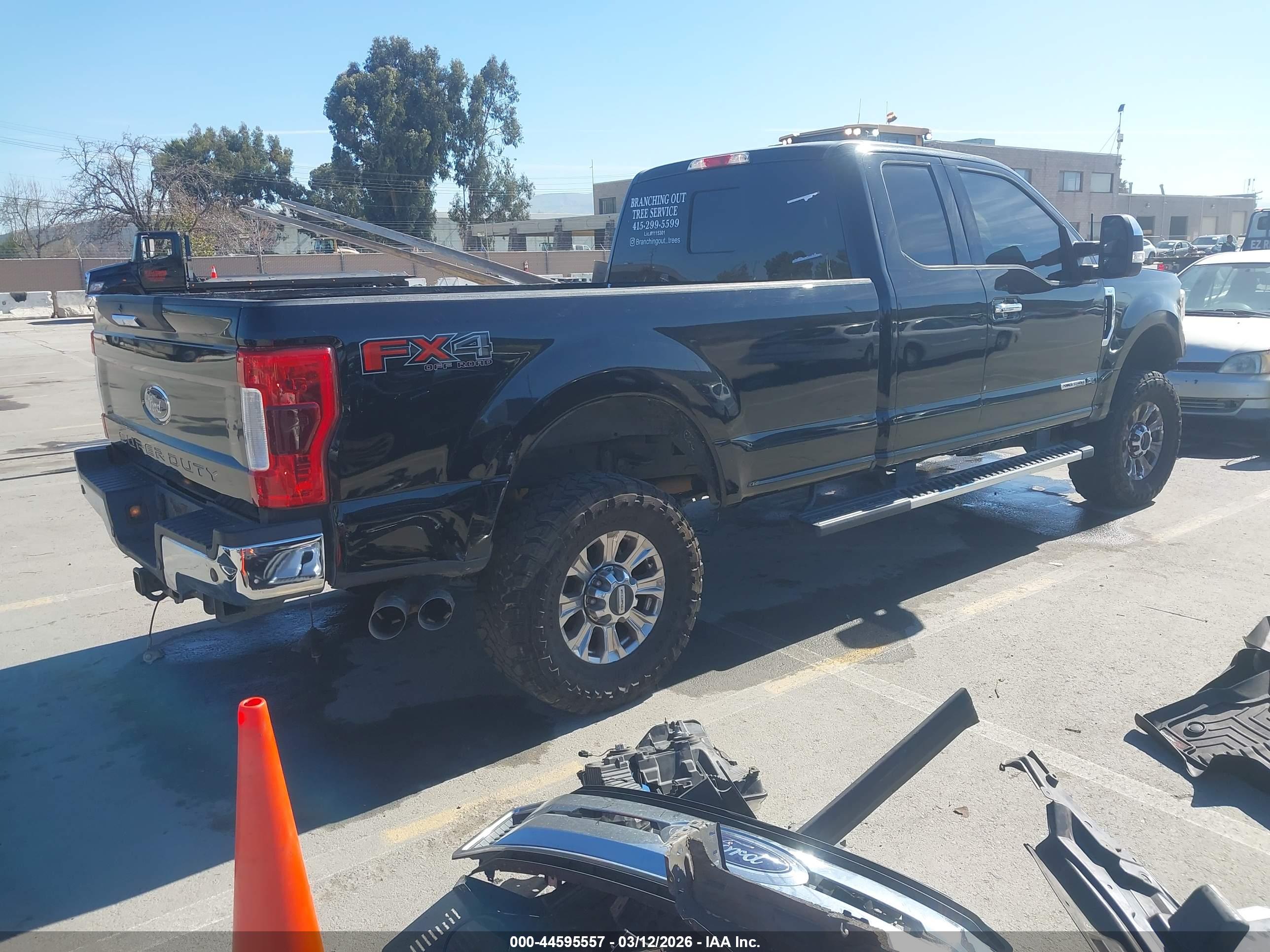 FORD F-250 image 4