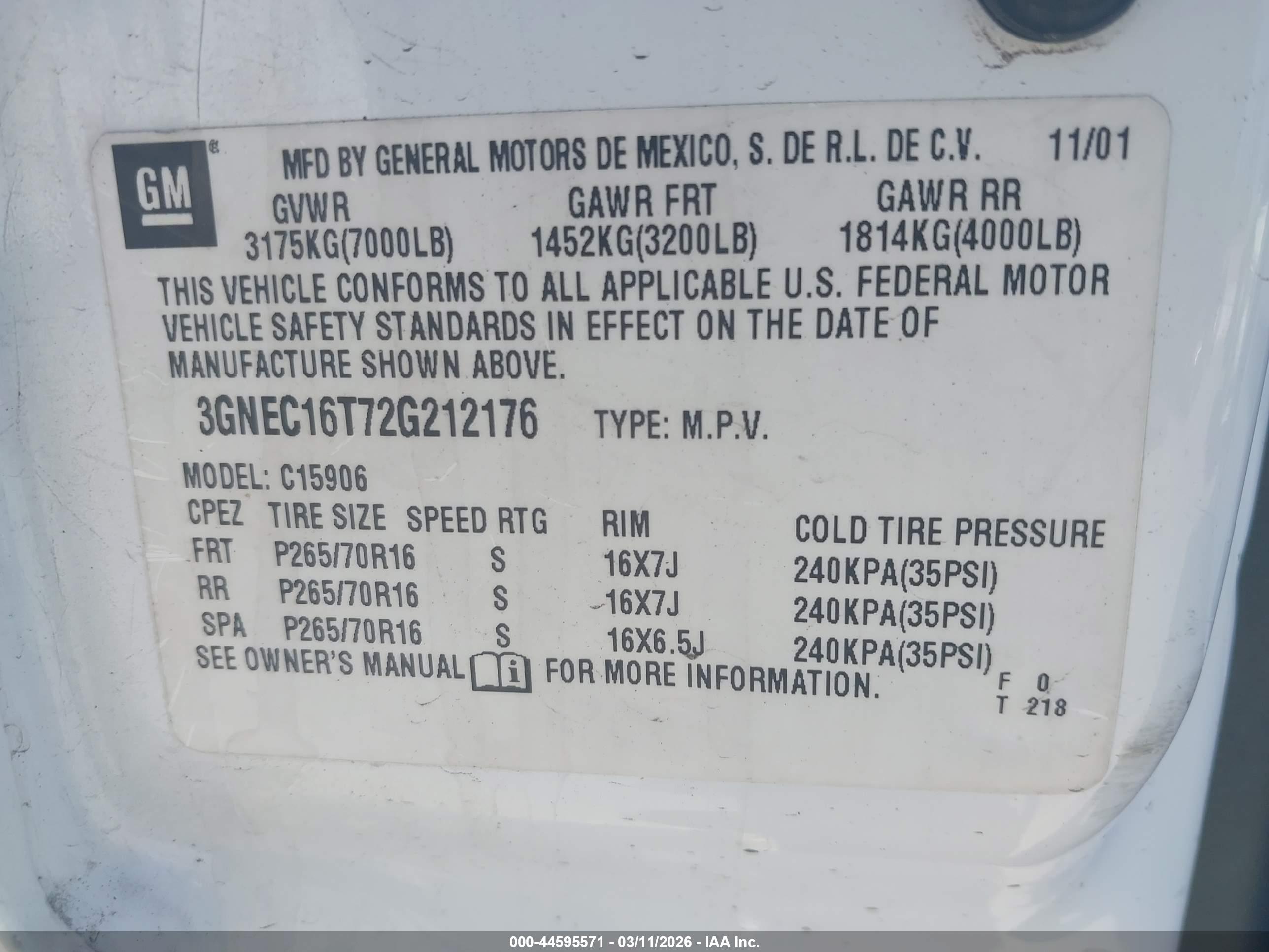 CHEVROLET SUBURBAN image 9