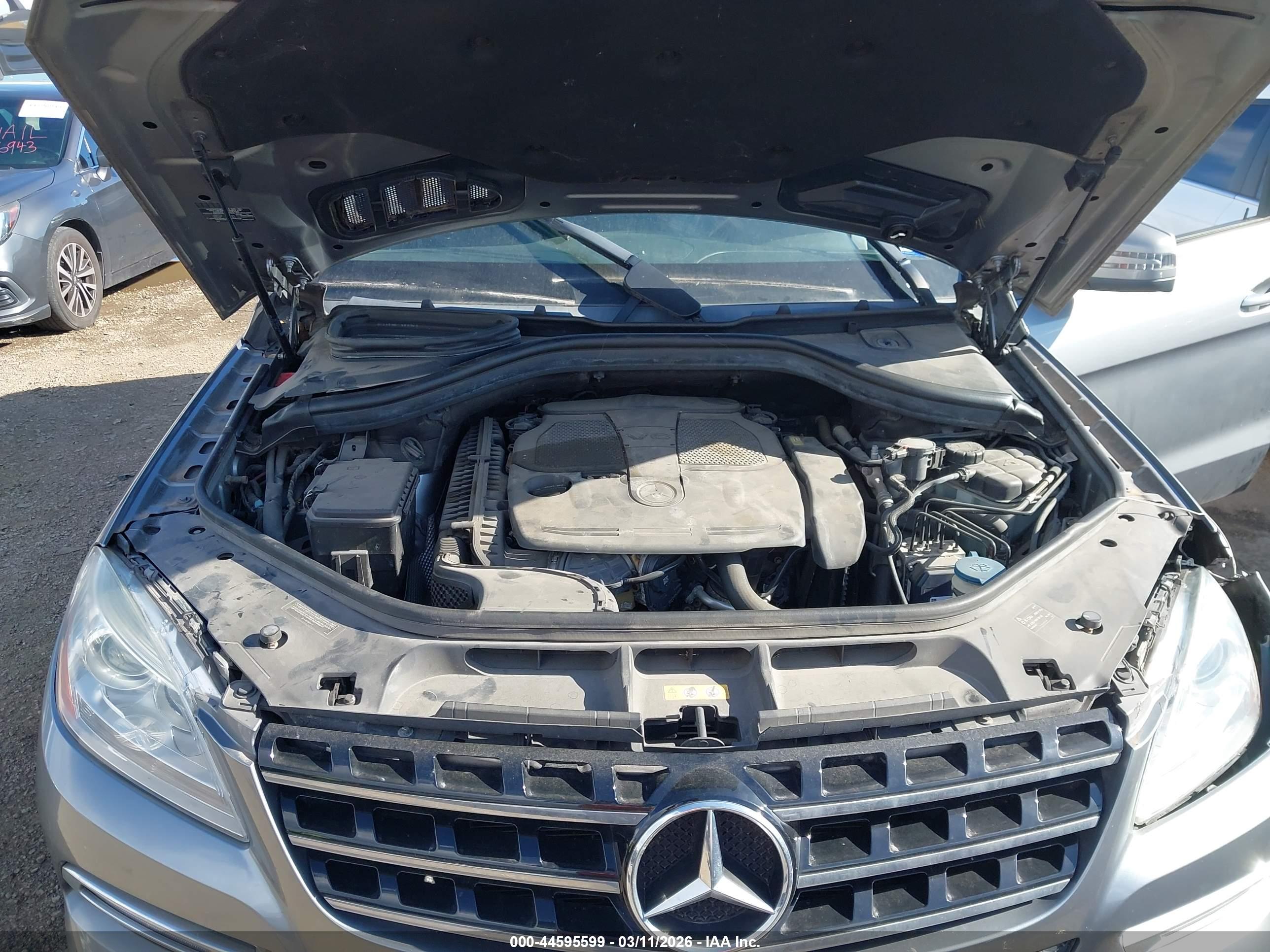 MERCEDES-BENZ ML image 10