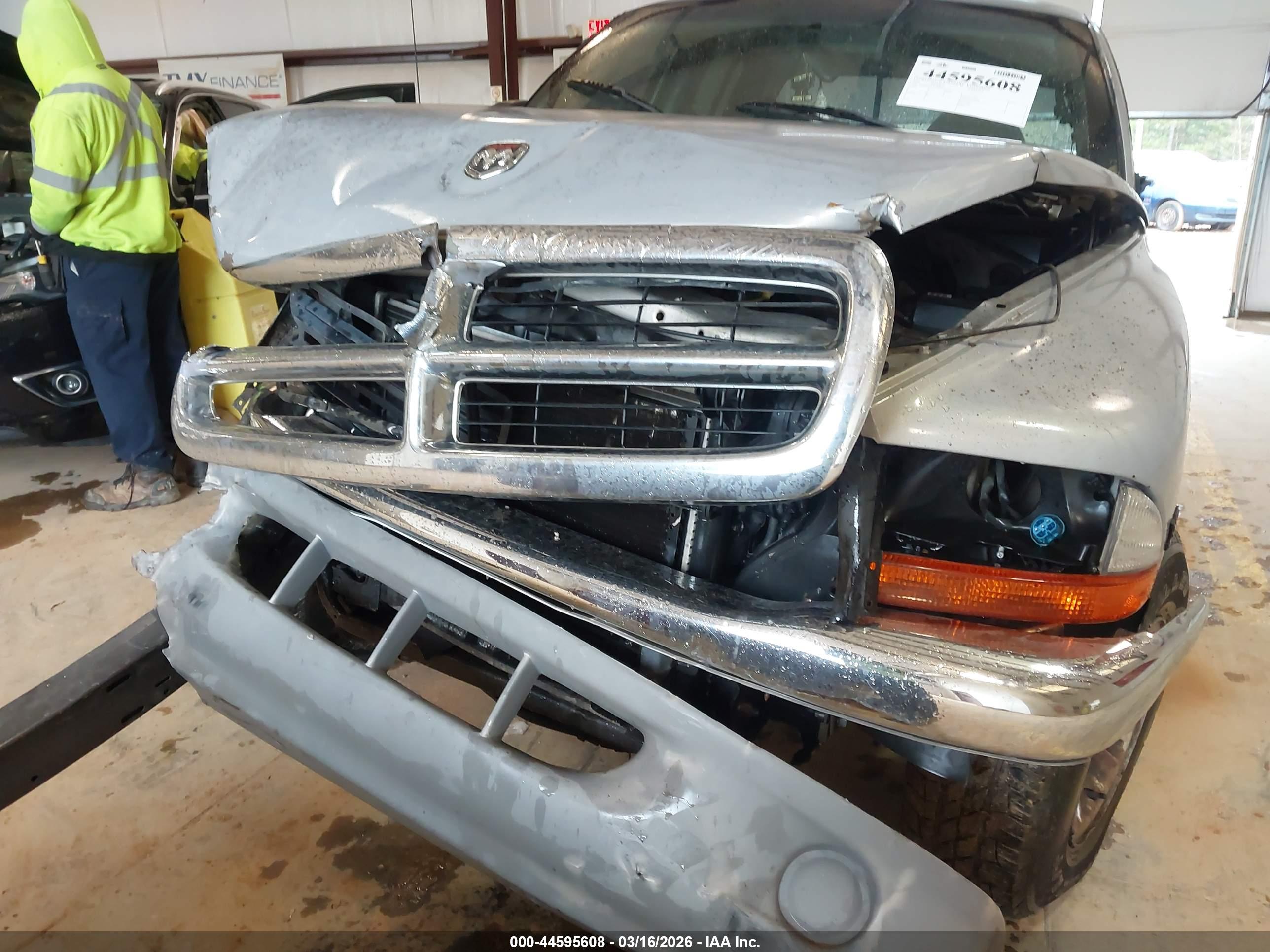 DODGE DAKOTA image 6
