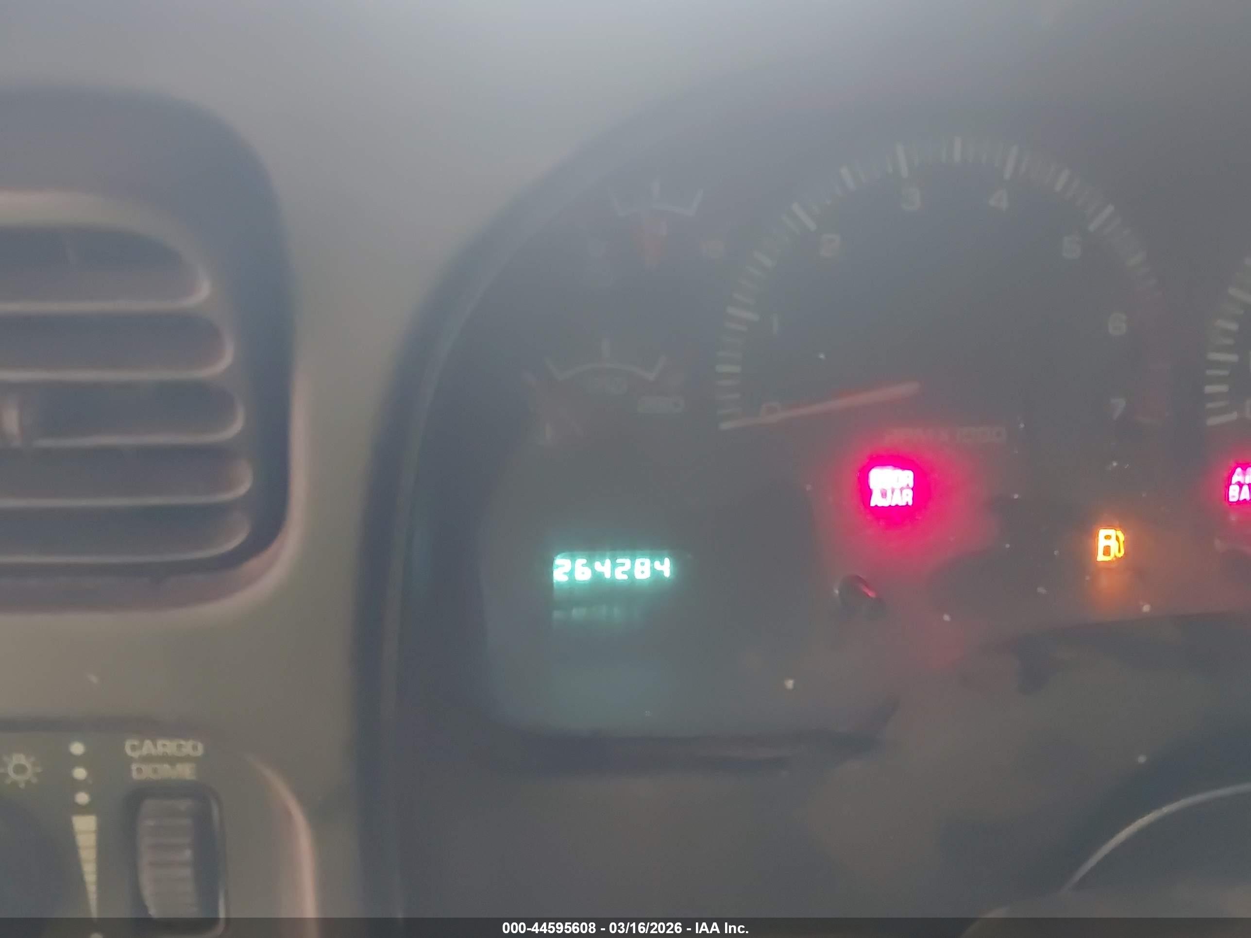 DODGE DAKOTA image 7