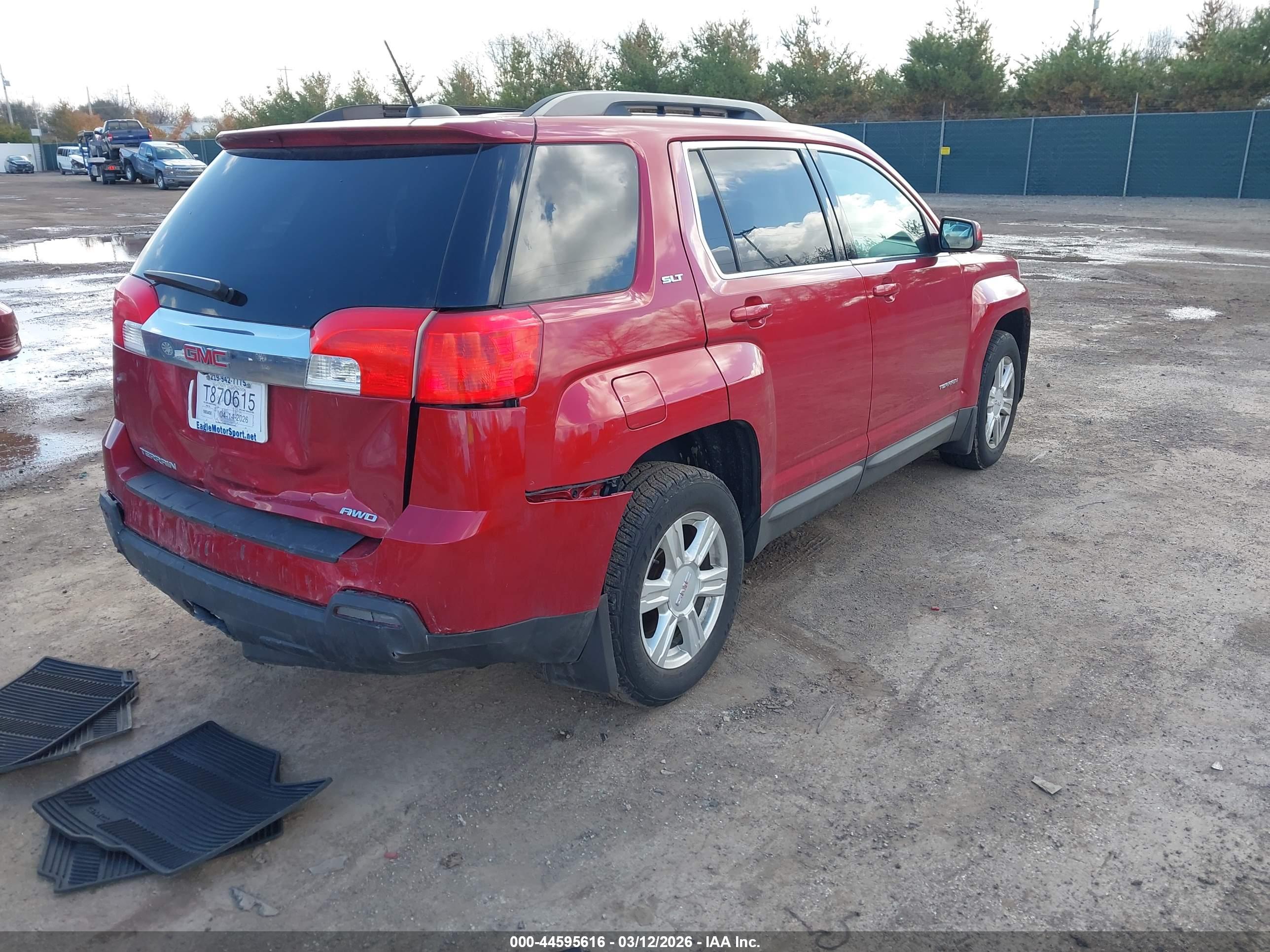 GMC TERRAIN image 4
