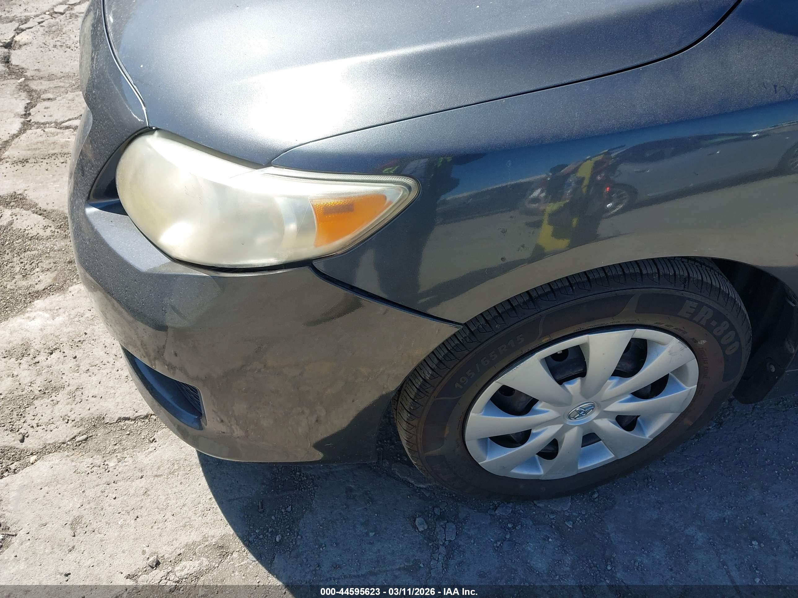 TOYOTA COROLLA image 6