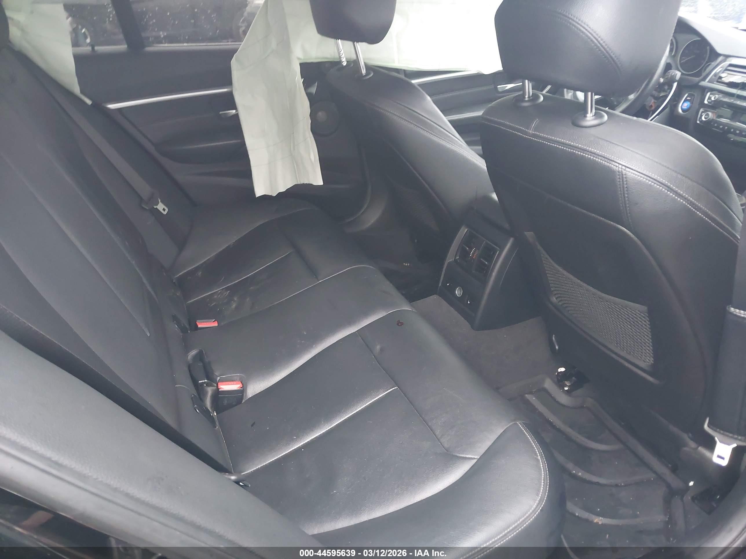 BMW 340I image 8