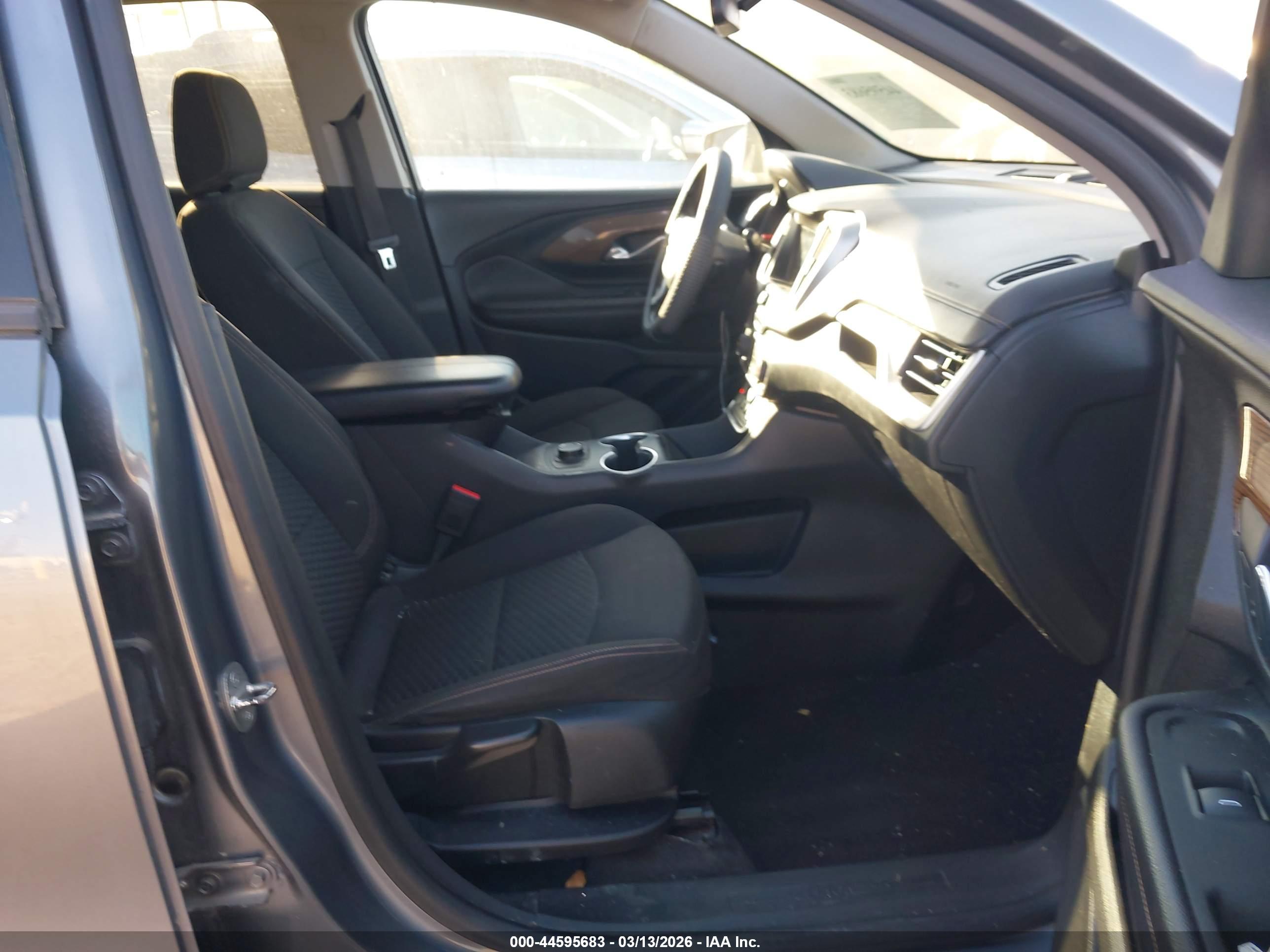 GMC TERRAIN image 5