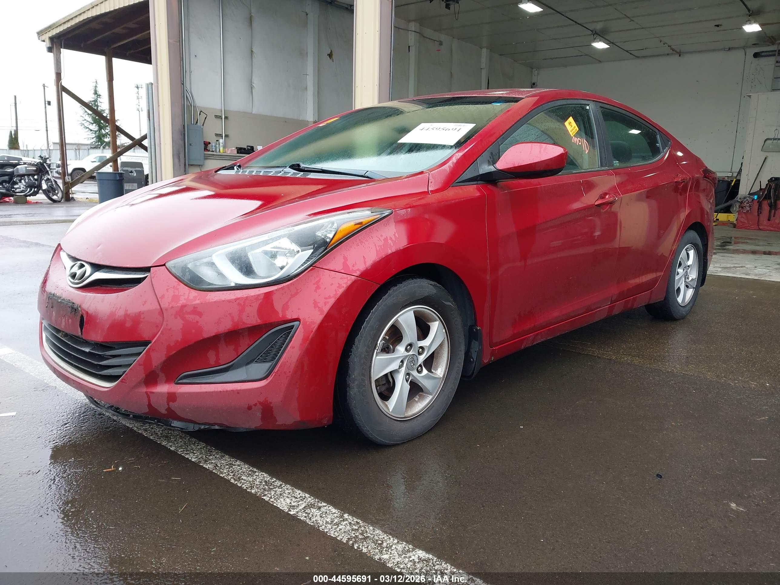 HYUNDAI ELANTRA image 2