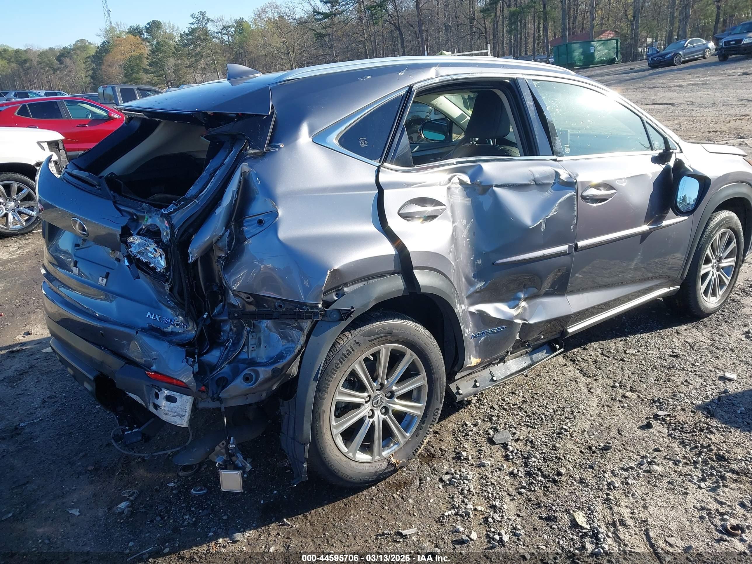 LEXUS NX image 4