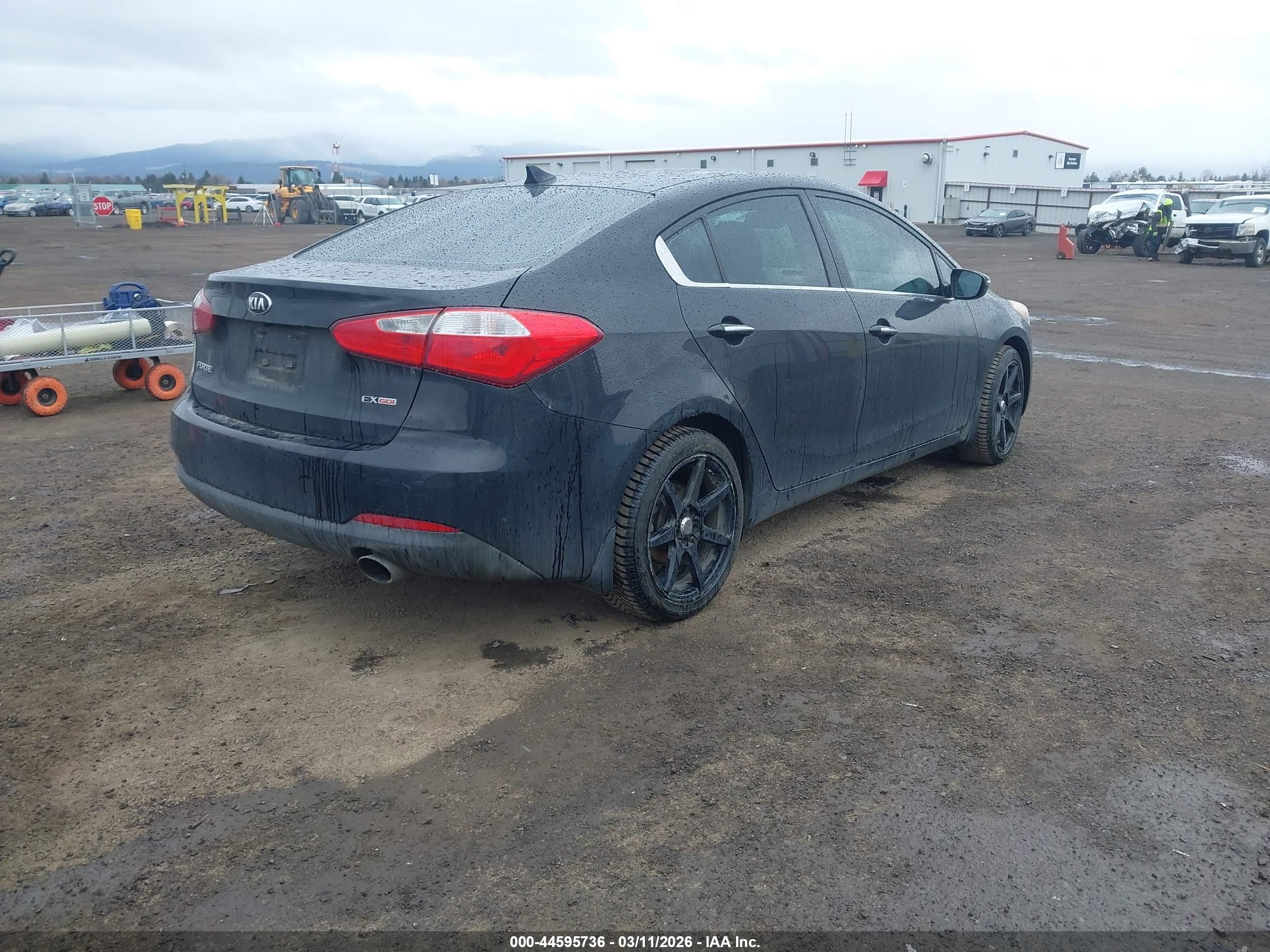 KIA FORTE image 4