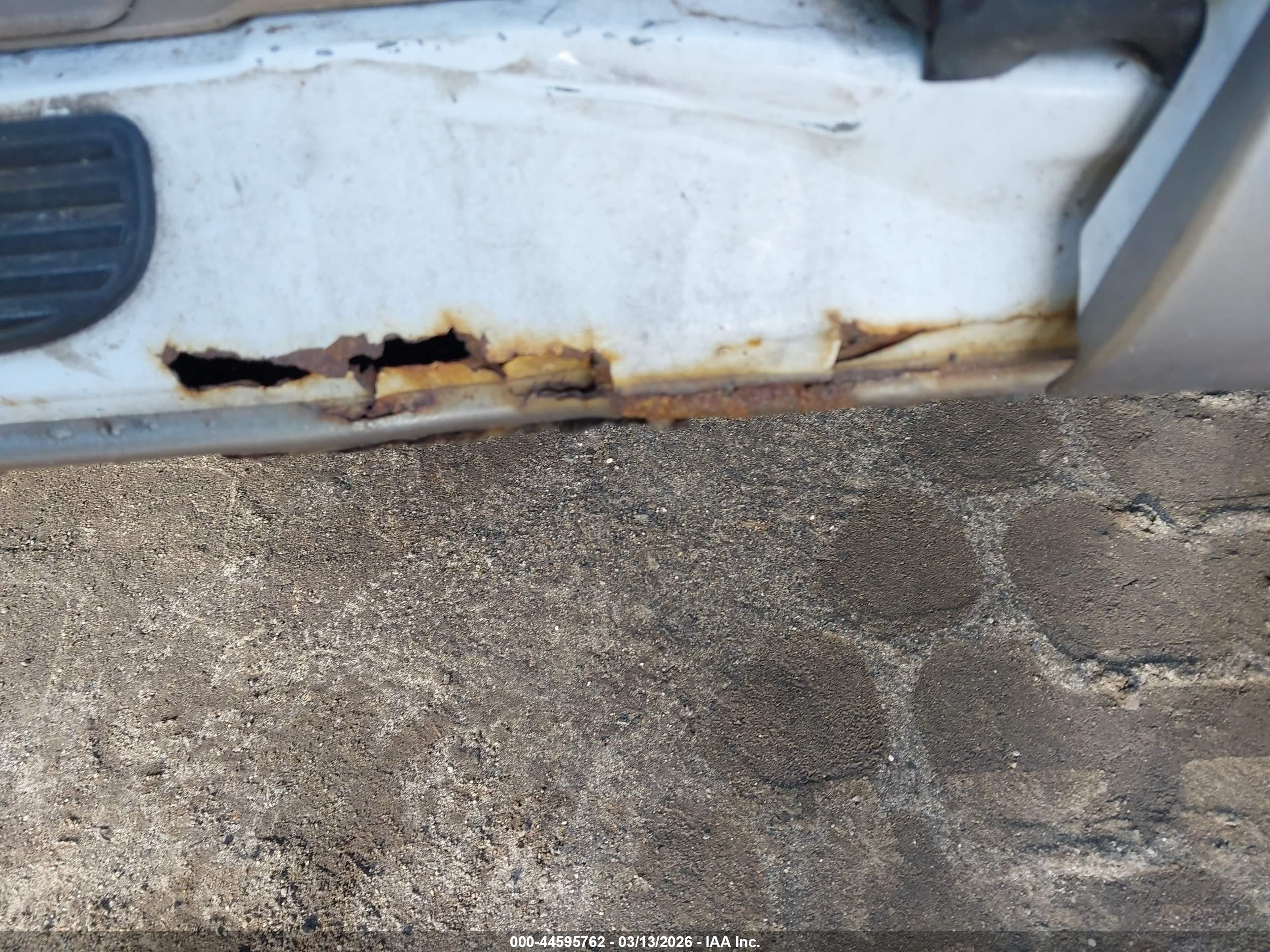 FORD F-150 image 6