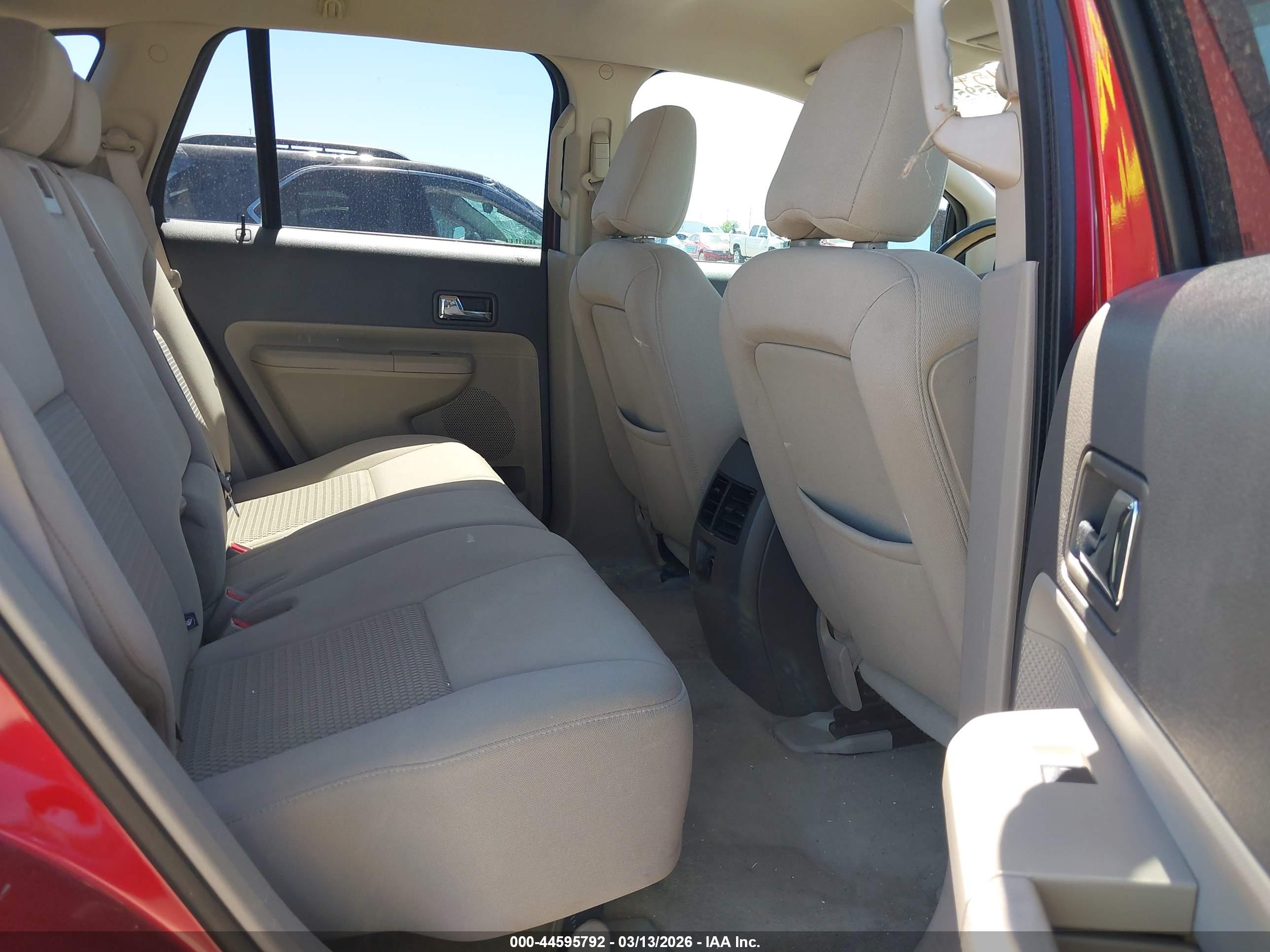 FORD EDGE image 8