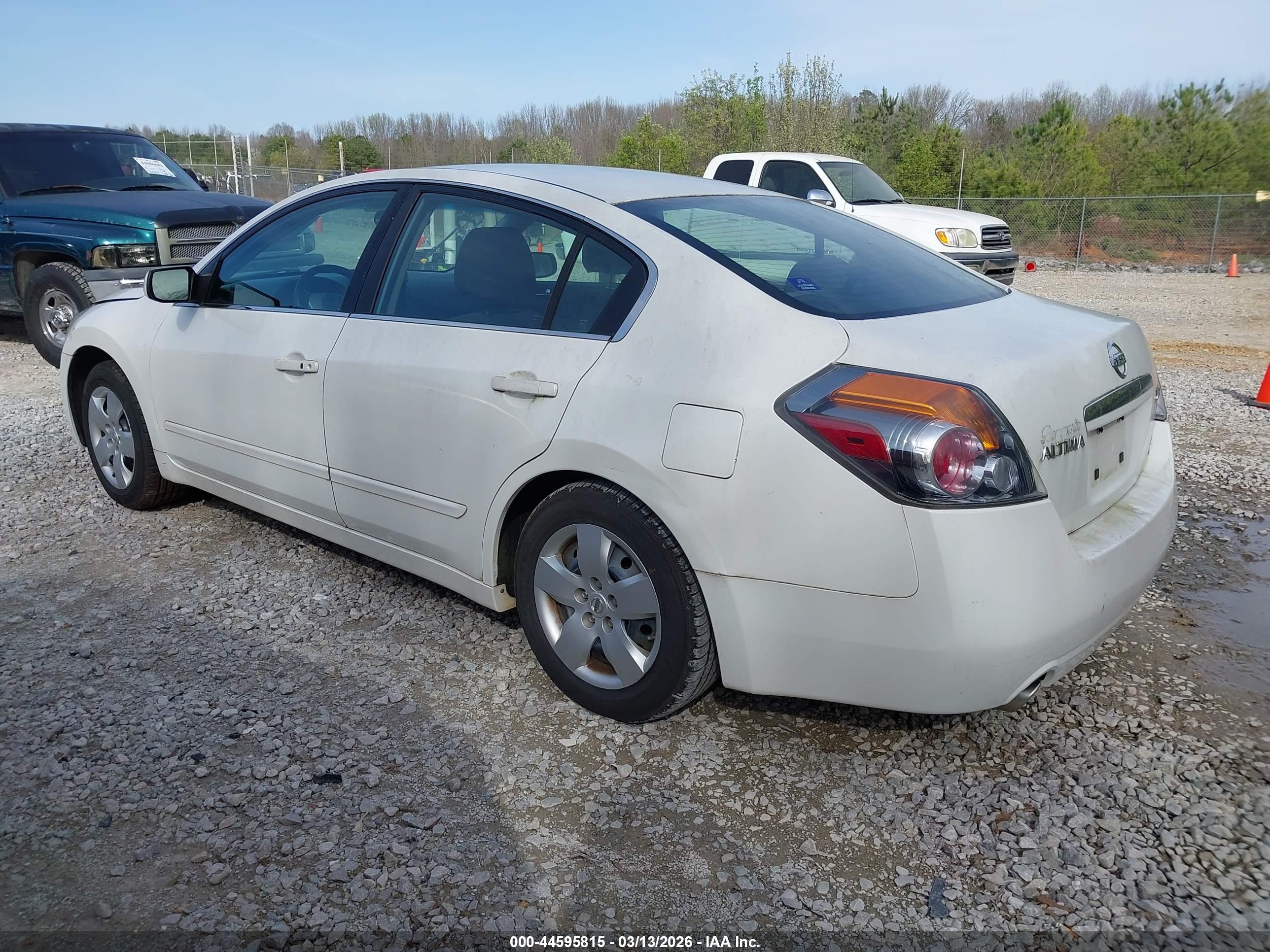 NISSAN ALTIMA image 3