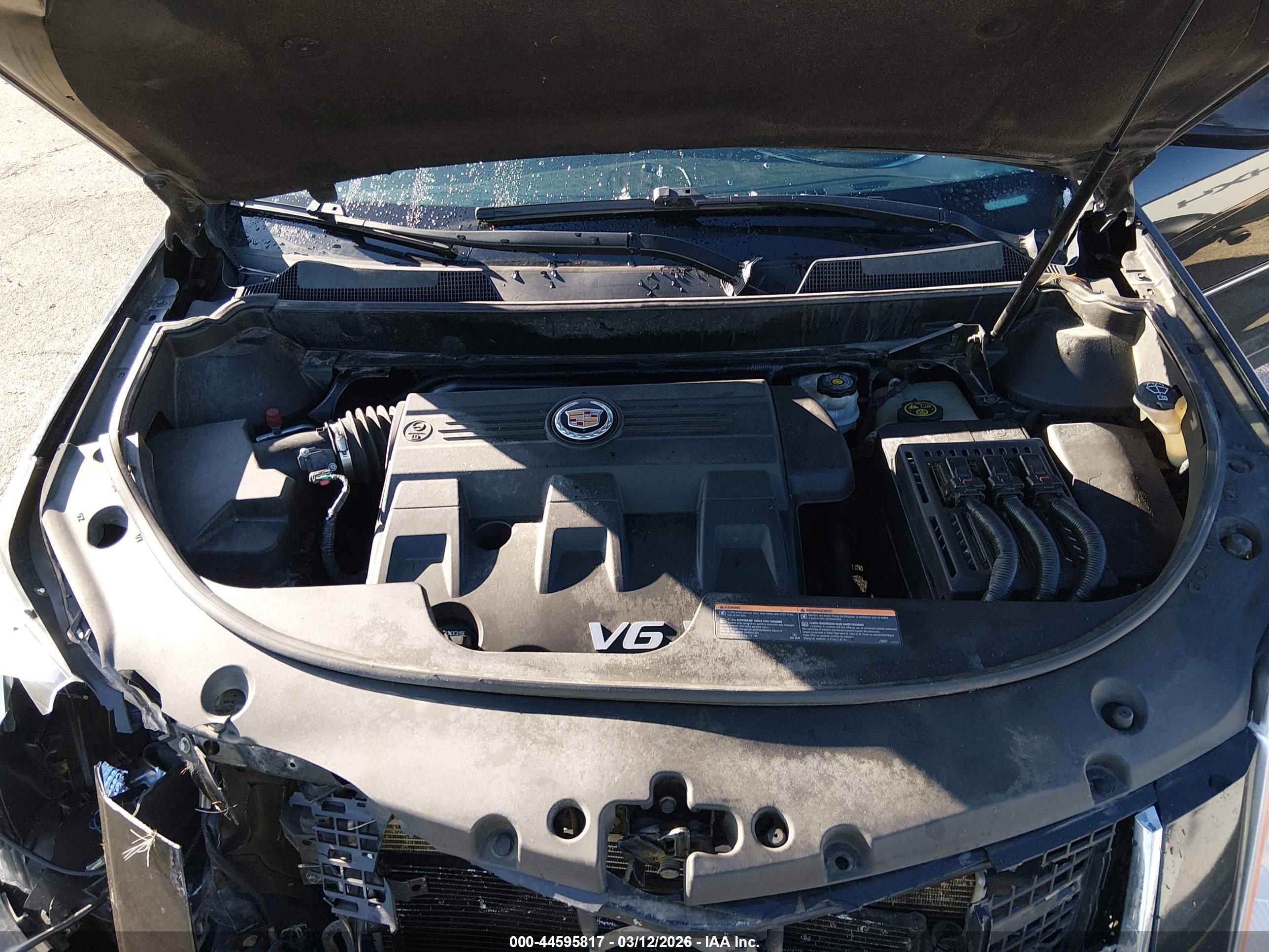 CADILLAC SRX image 10