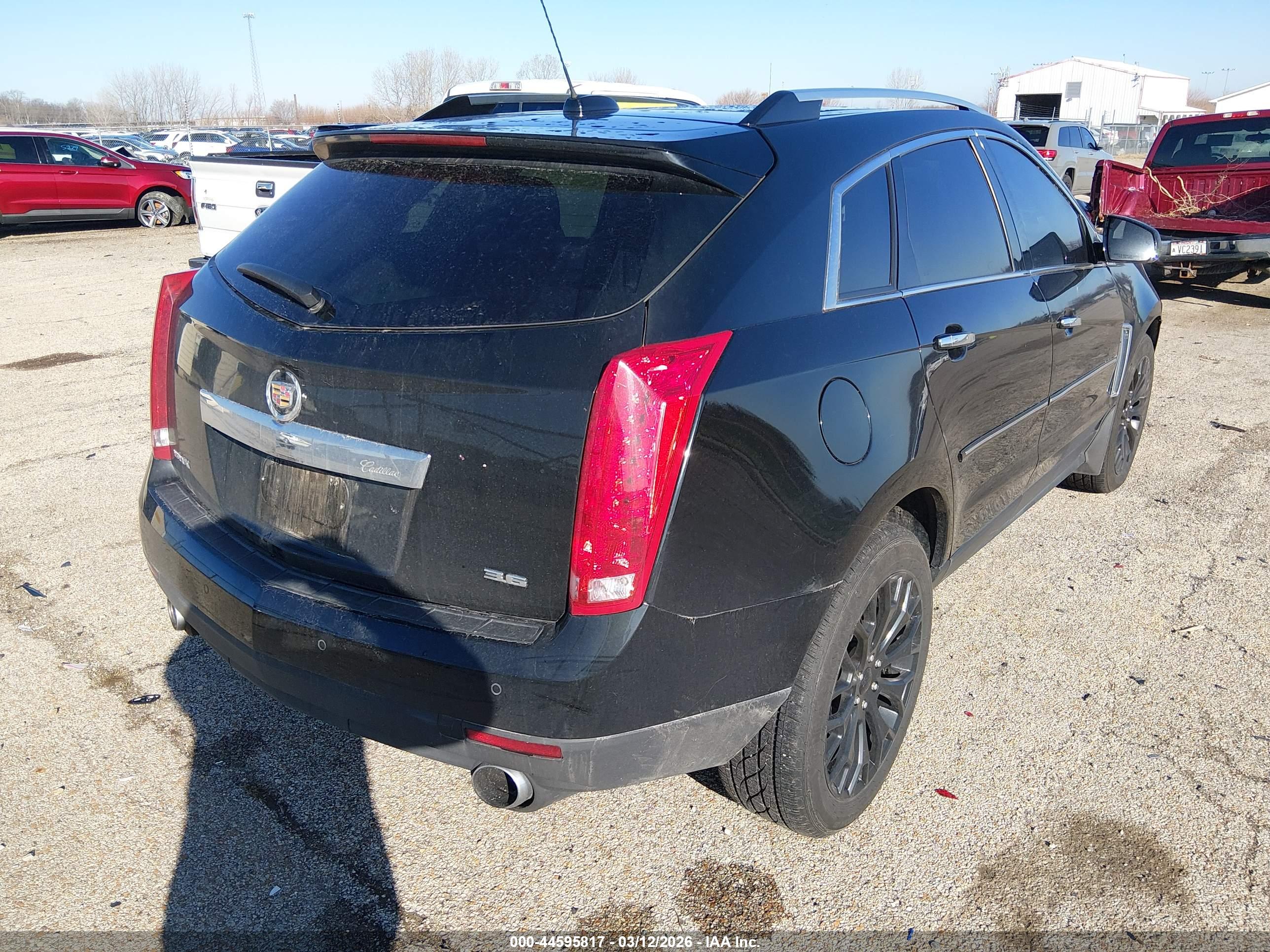 CADILLAC SRX image 4