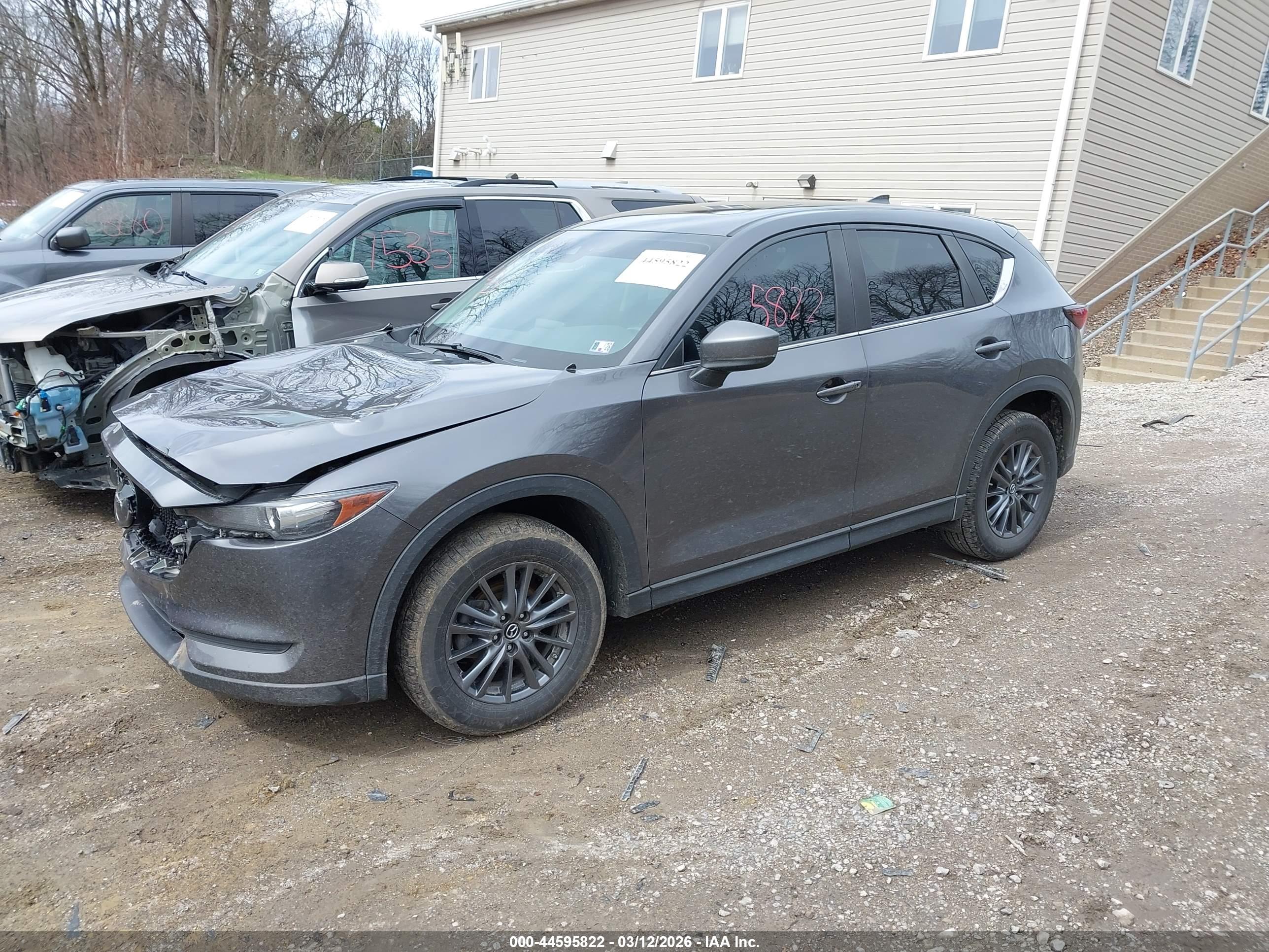 MAZDA CX-5 image 2