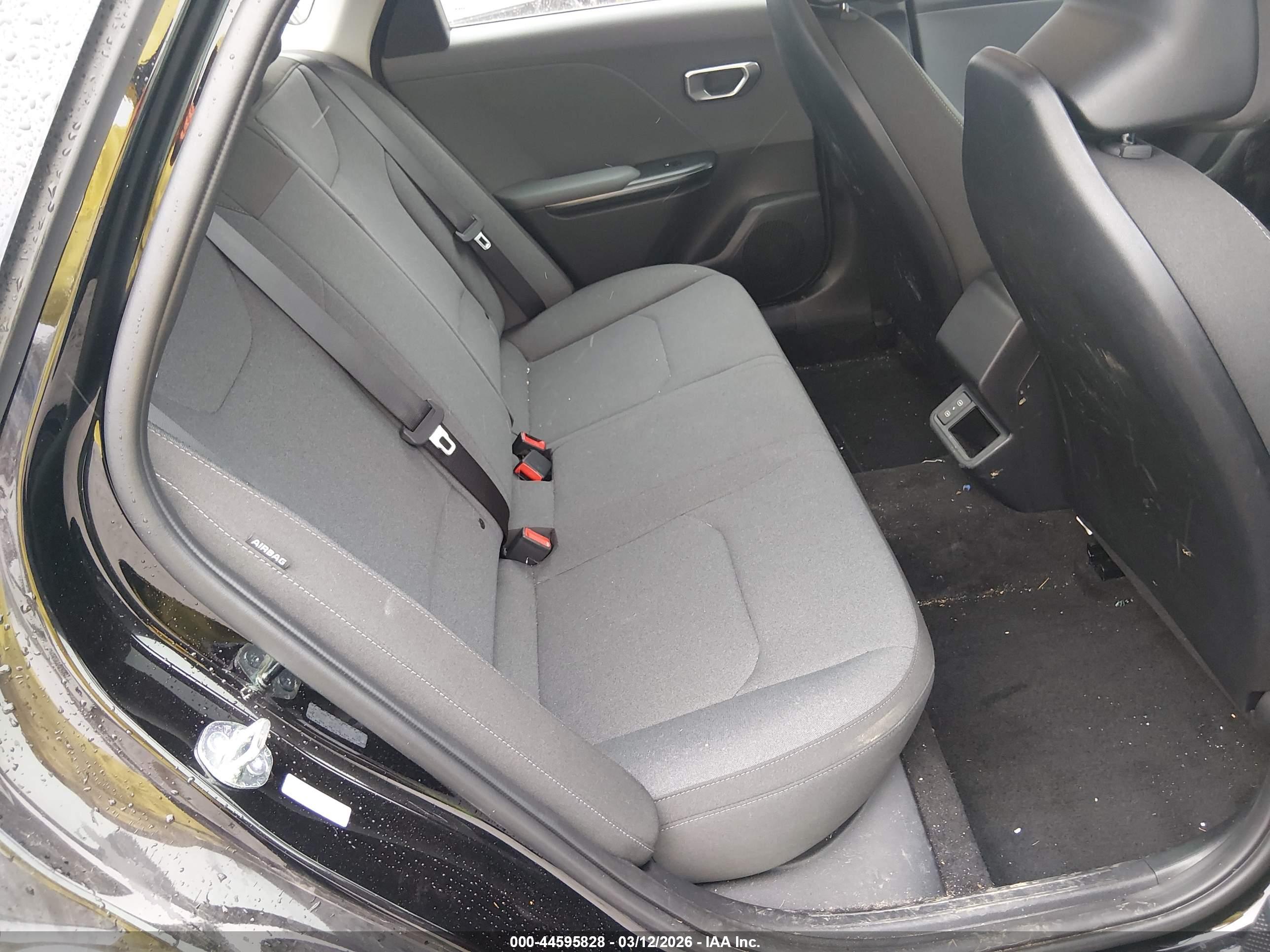 KIA K4 image 8