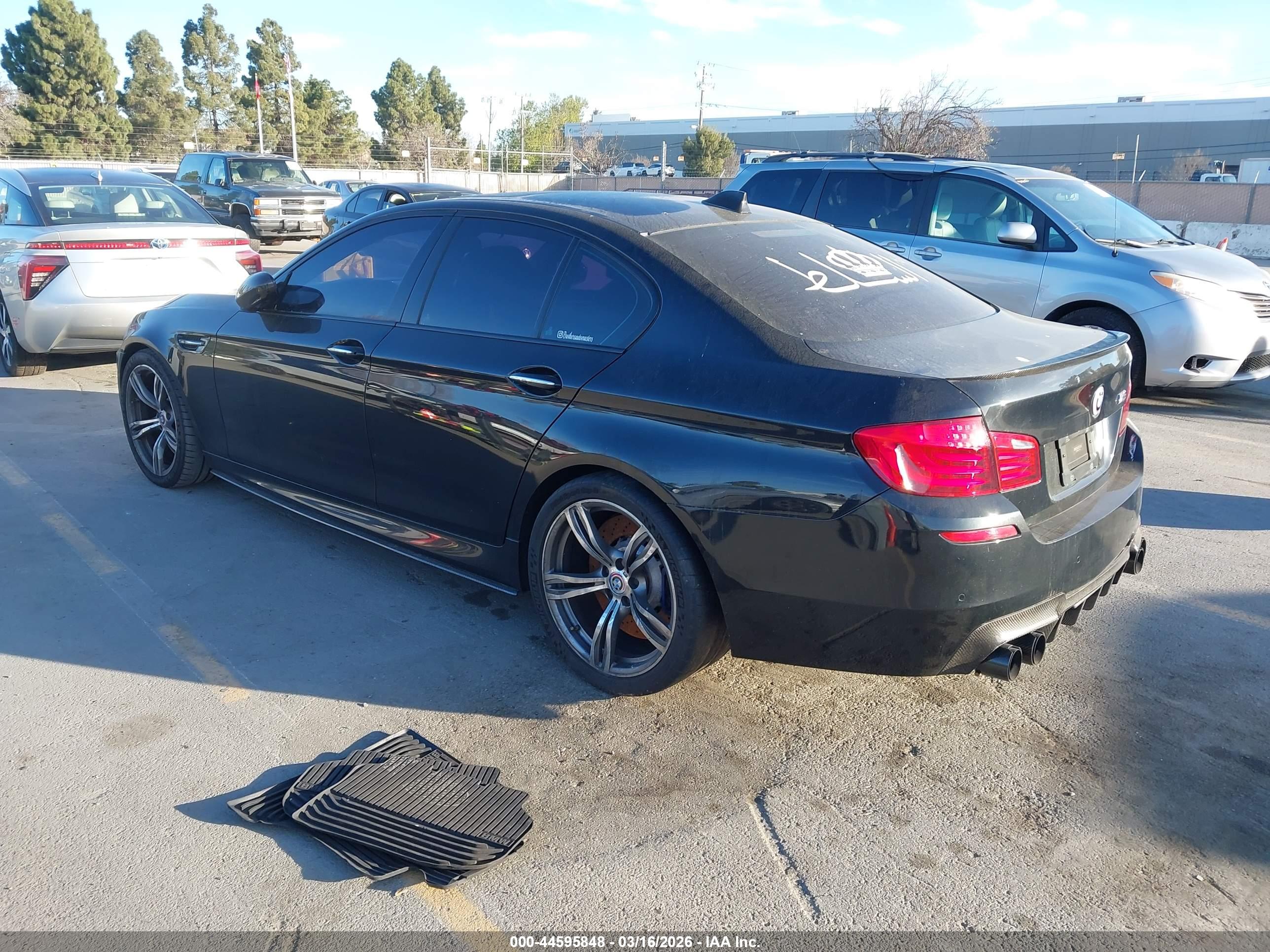 BMW M5 image 3