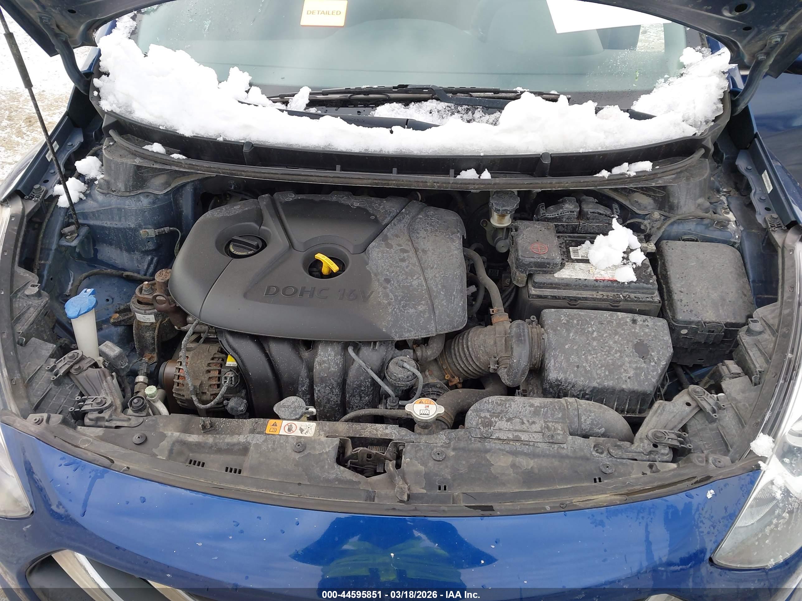 HYUNDAI ELANTRA image 10